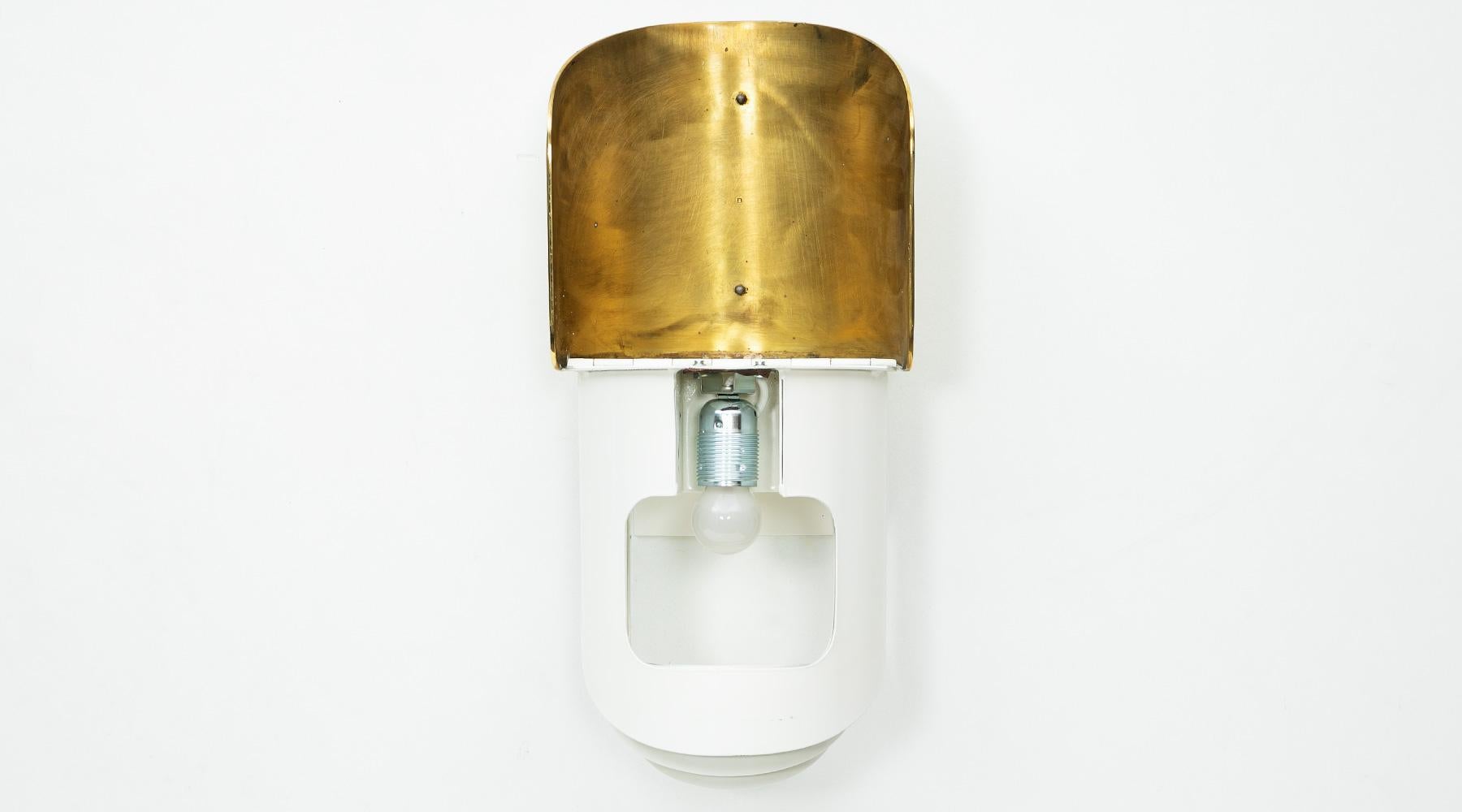 1980s Brass Wall-Mounted Sconce by Warren Platner 'a' For Sale 2