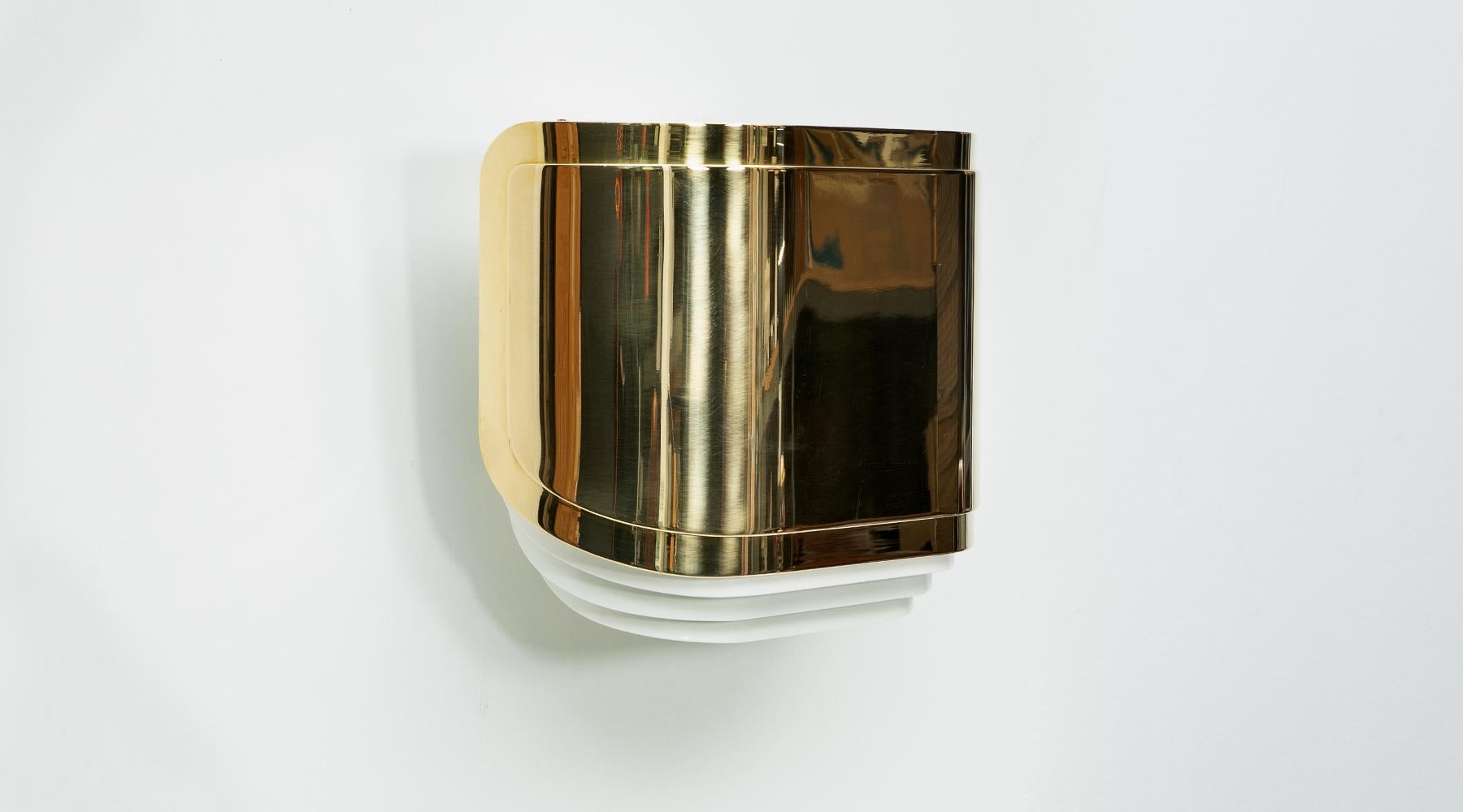 Mid-Century Modern 1980s Brass Wall-Mounted Sconce by Warren Platner 'c' For Sale
