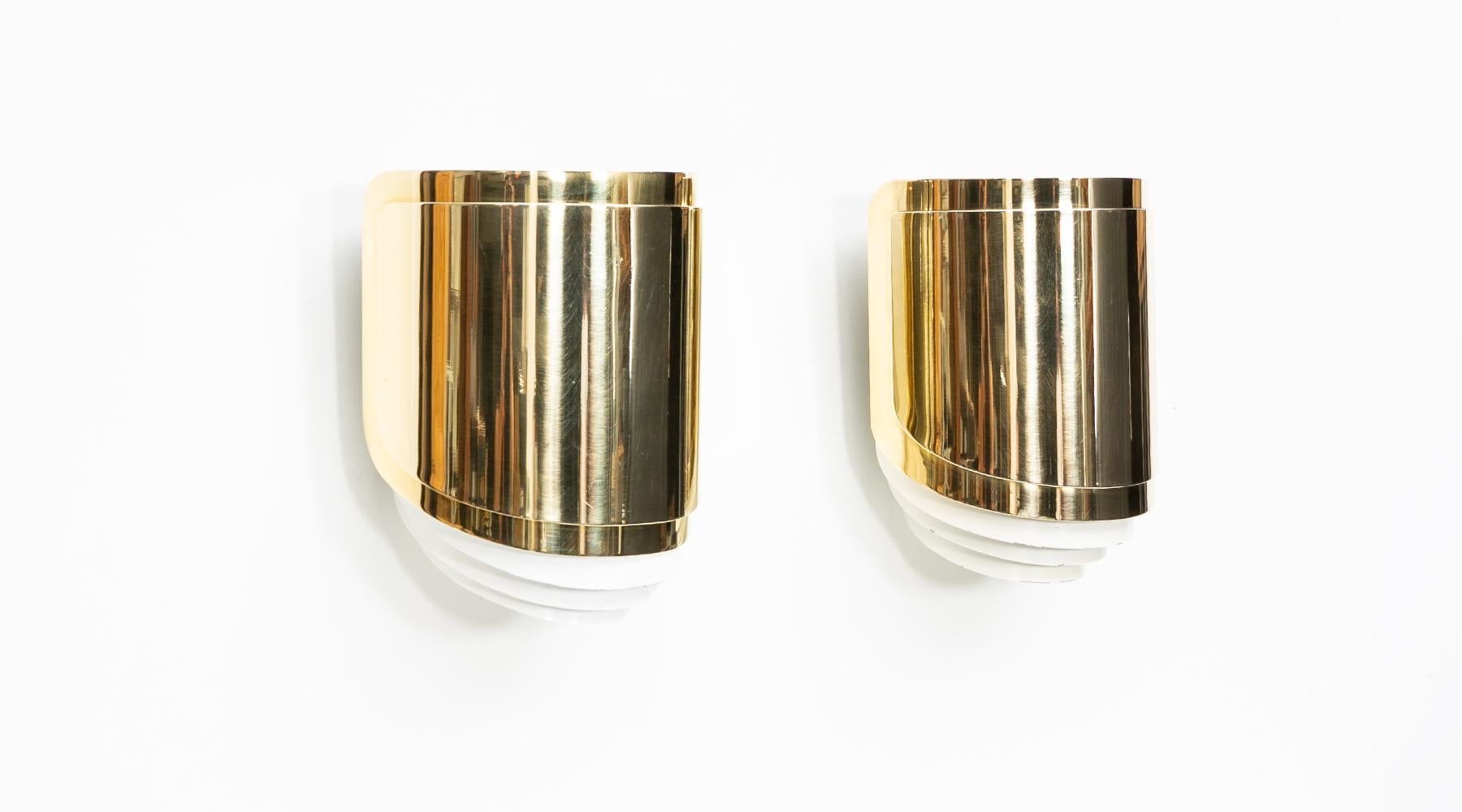 American 1980s Brass Wall-Mounted Sconces by Warren Platner For Sale