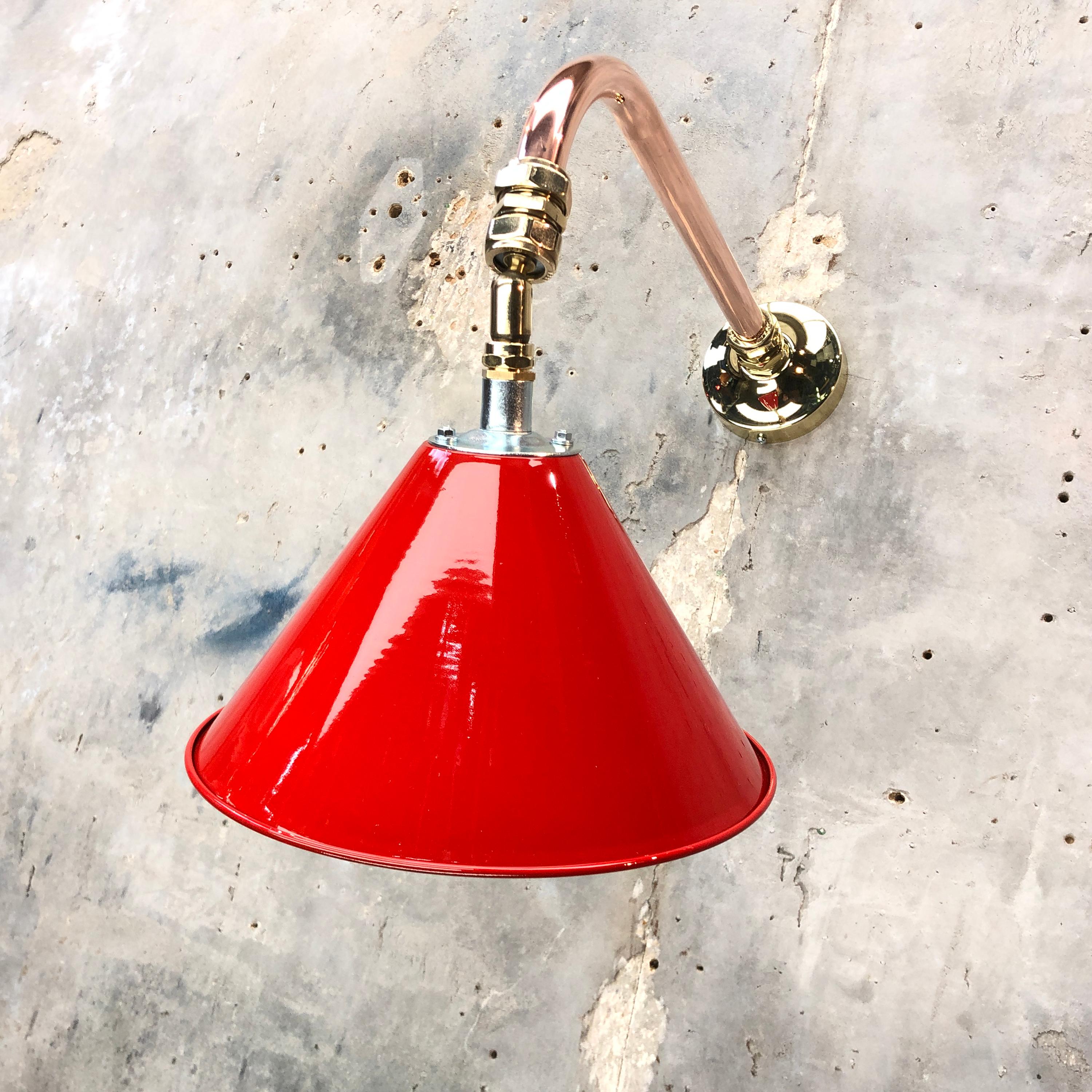 1980 British Army Lamp Shade in Red with Copper Cantilever Wall Lamp Edison Bulb For Sale 4