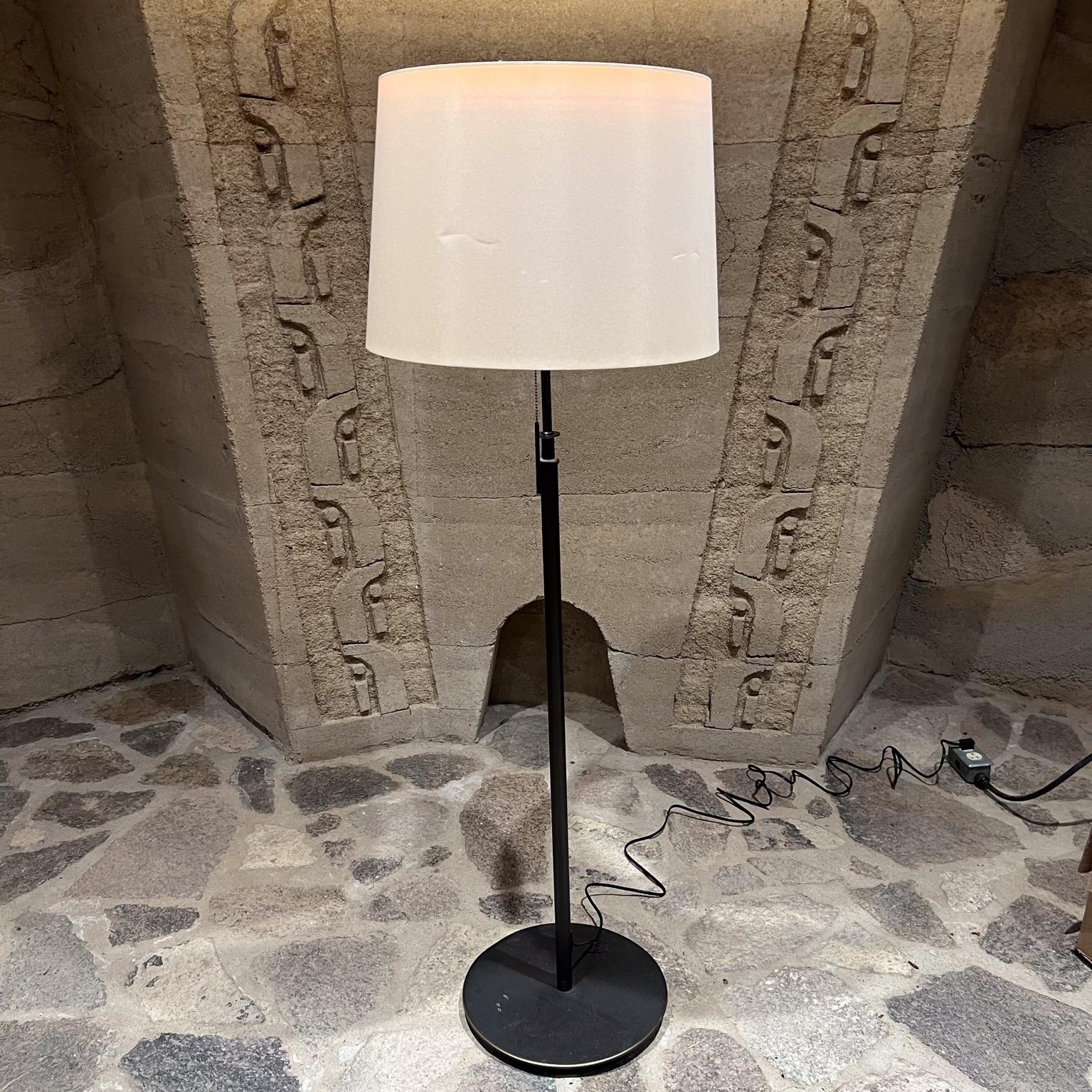 Mid-Century Modern 1980s Bronze Adjustable Shaded Floor Lamp Holtkotter Leuchten Germany For Sale