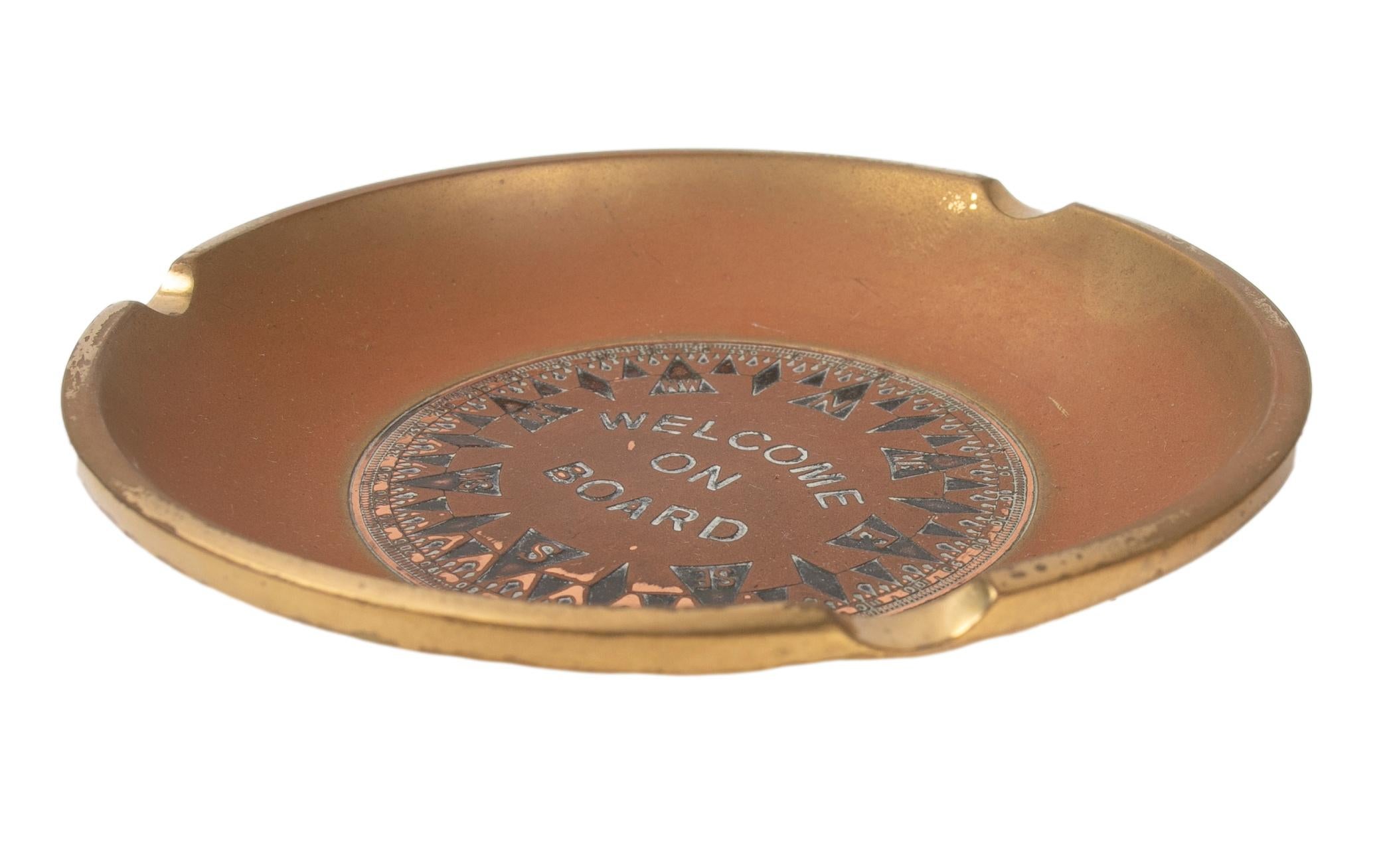 1980s Bronze Ashtray of a Ship with Decorative Rudder and Anchor In Good Condition For Sale In Marbella, ES