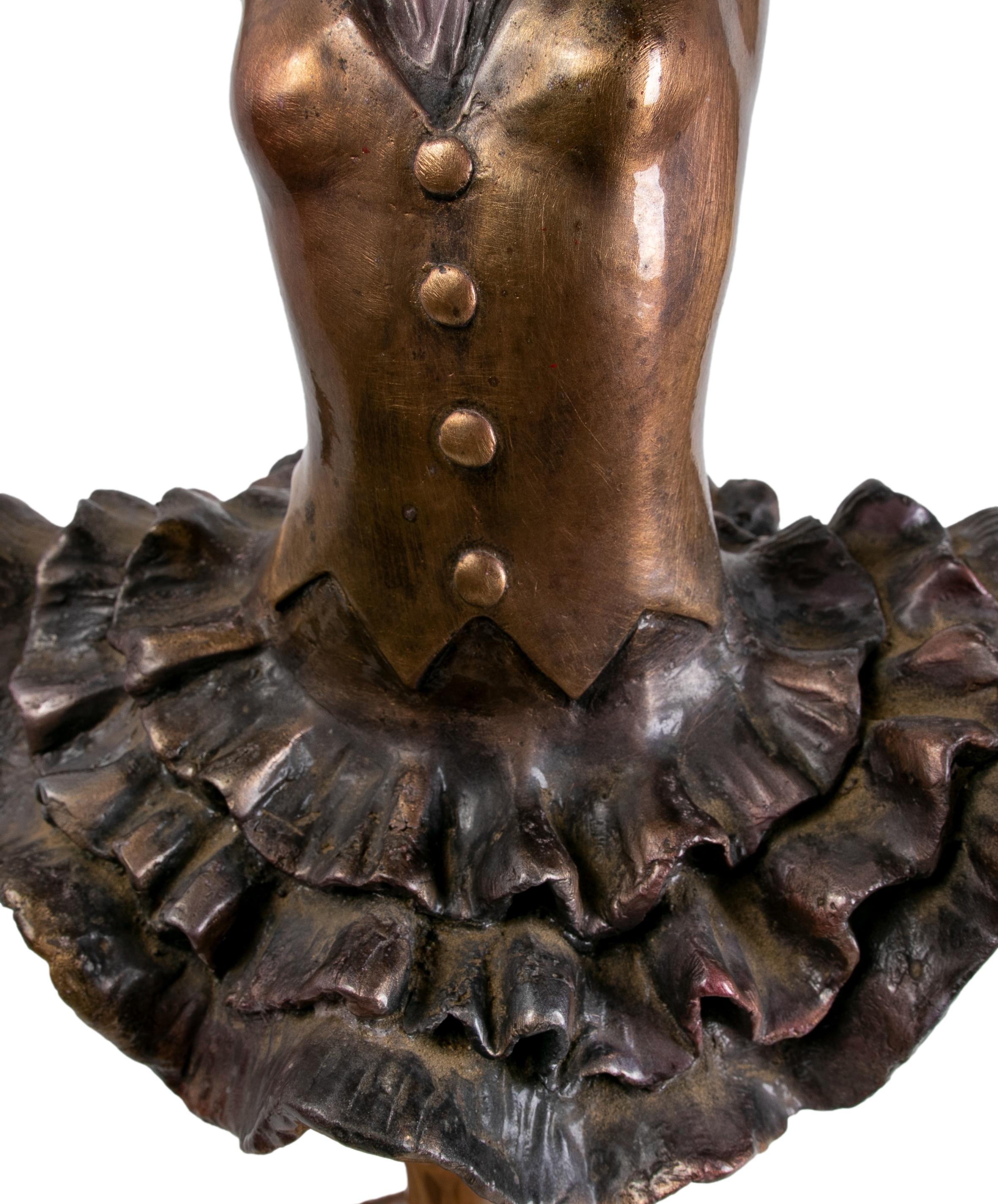 Scultura in bronzo del 1980 di una ballerina firmata Ac. Foyrel in vendita 9