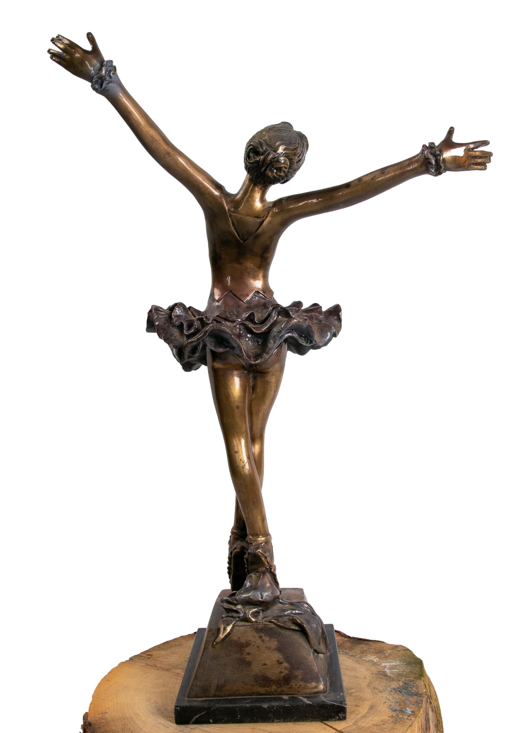 1980s Bronze Sculpture of a Dancer Signed Ac. Foyrel  In Good Condition For Sale In Marbella, ES