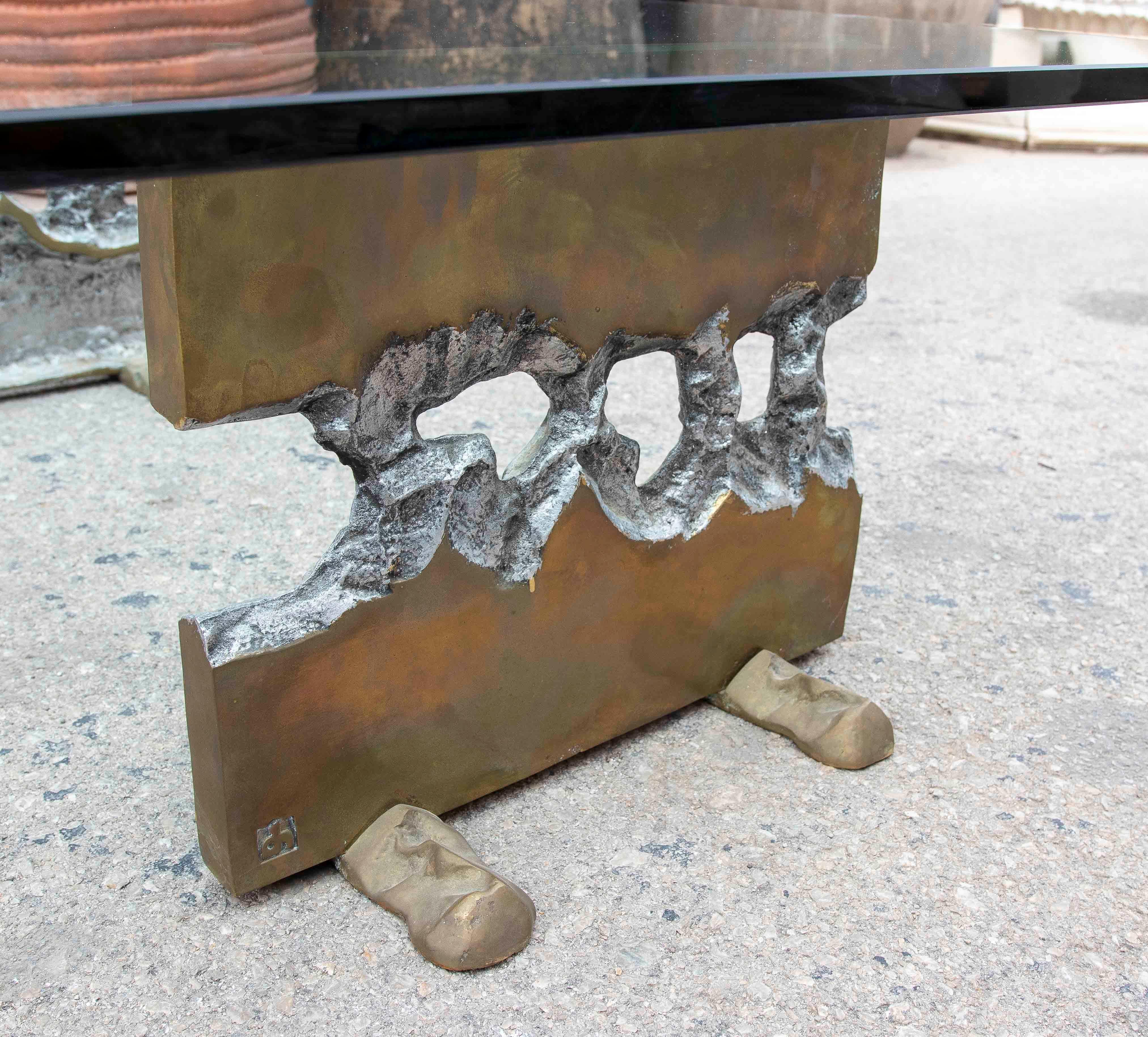 1980s Bronze Table with Glass by David Marshall – Brutalist Sculptural Design In Good Condition For Sale In Marbella, ES