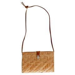 1980s Brown Straw Retro Shoulder Bag 