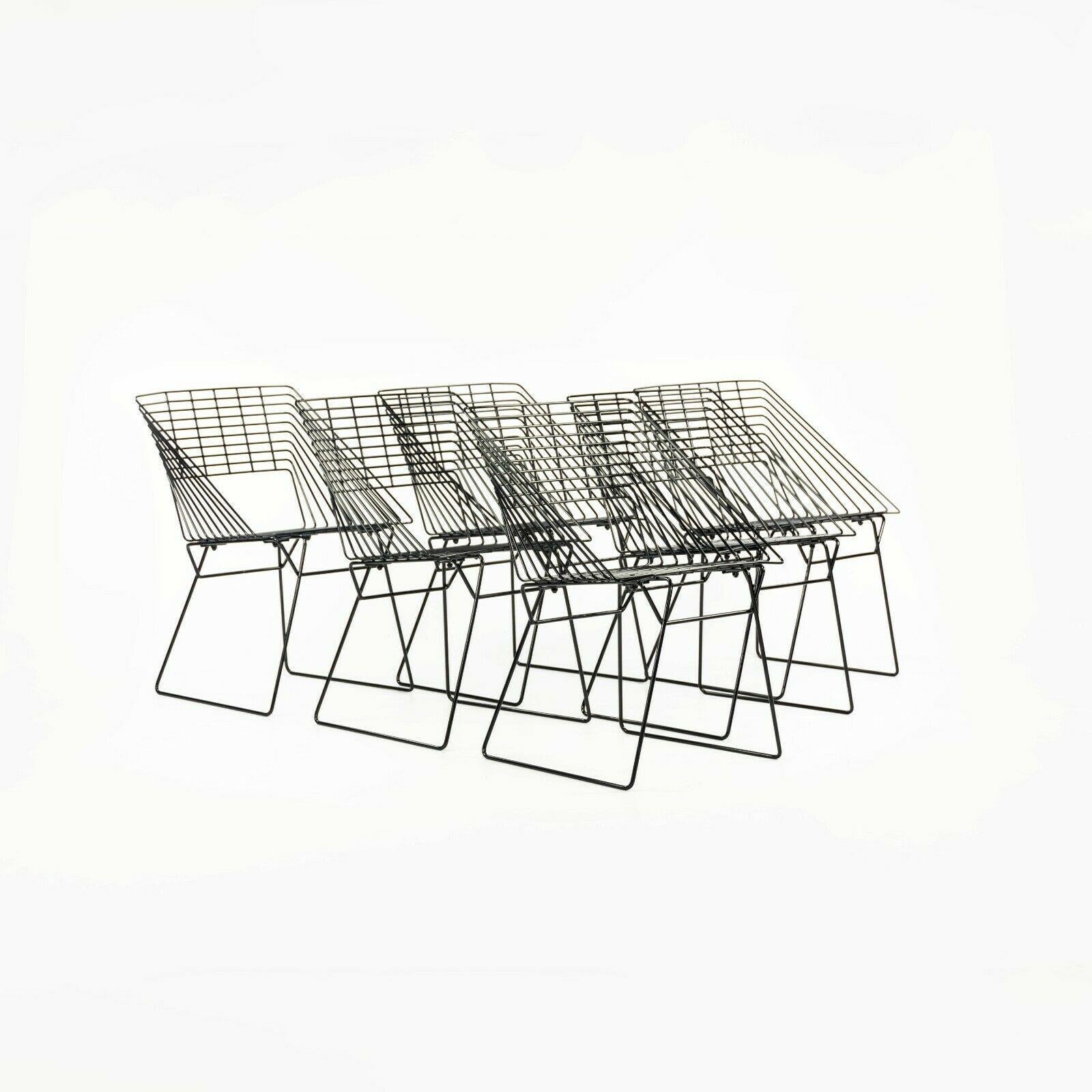 Años 80 Bruce Hannah y Andre' Grasso Silla de comedor diagonal con marcos negros 12x finales del siglo XVII en venta