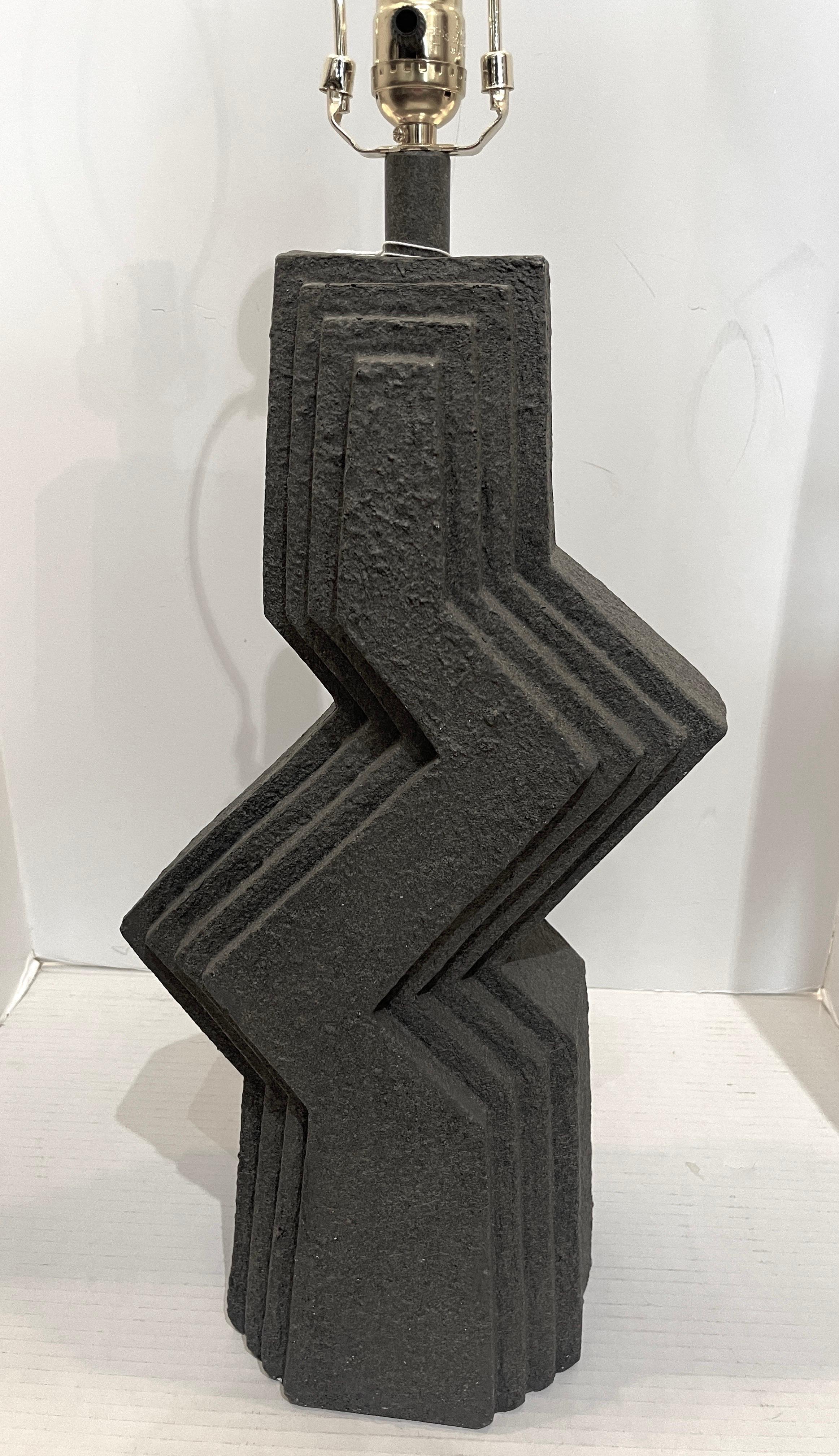 1980s Brutalist Zig Zag Table Lamp by Veras Art Studio For Sale 3