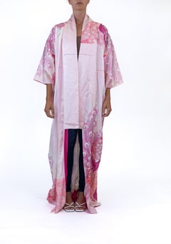 1980S Bubble Gum Pink Silk Peacock Print Kimono