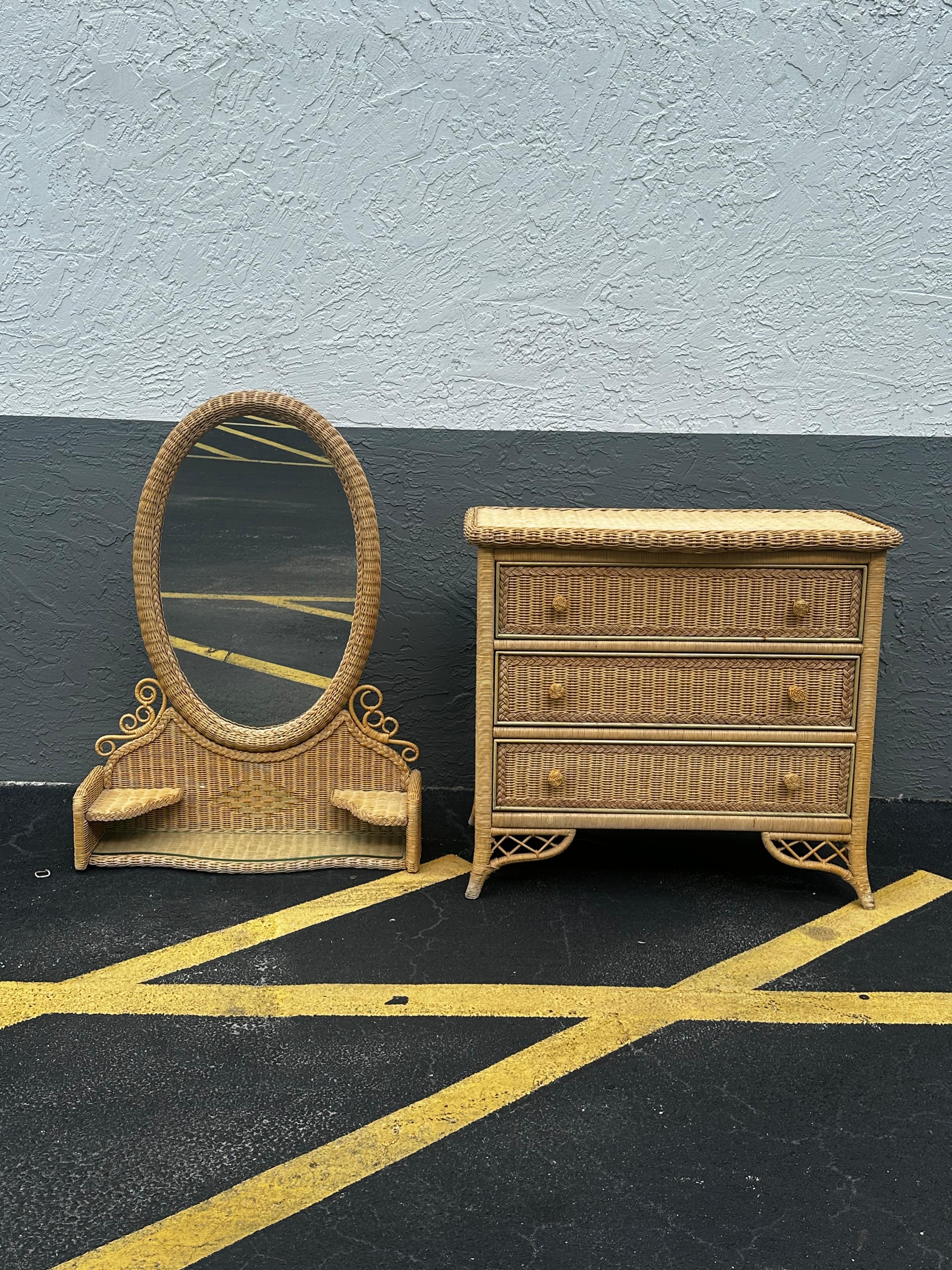 Cassettone Budji anni '80 in bambù bruciato e rattan intrecciato in vendita 4