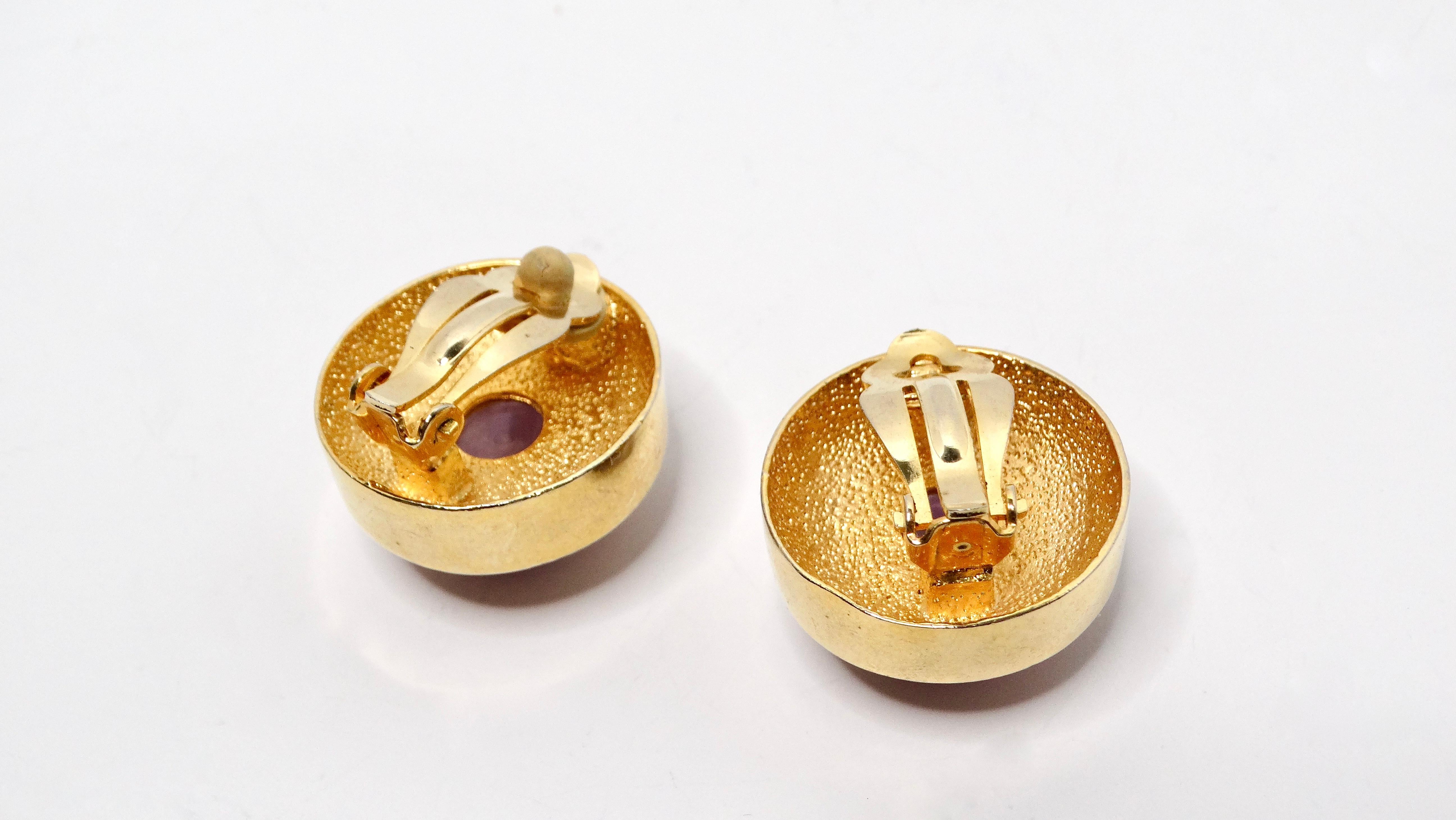 1980s Bulgari Inspired Round Purple Stone 18k Gold Plated Earrings In Good Condition For Sale In Scottsdale, AZ