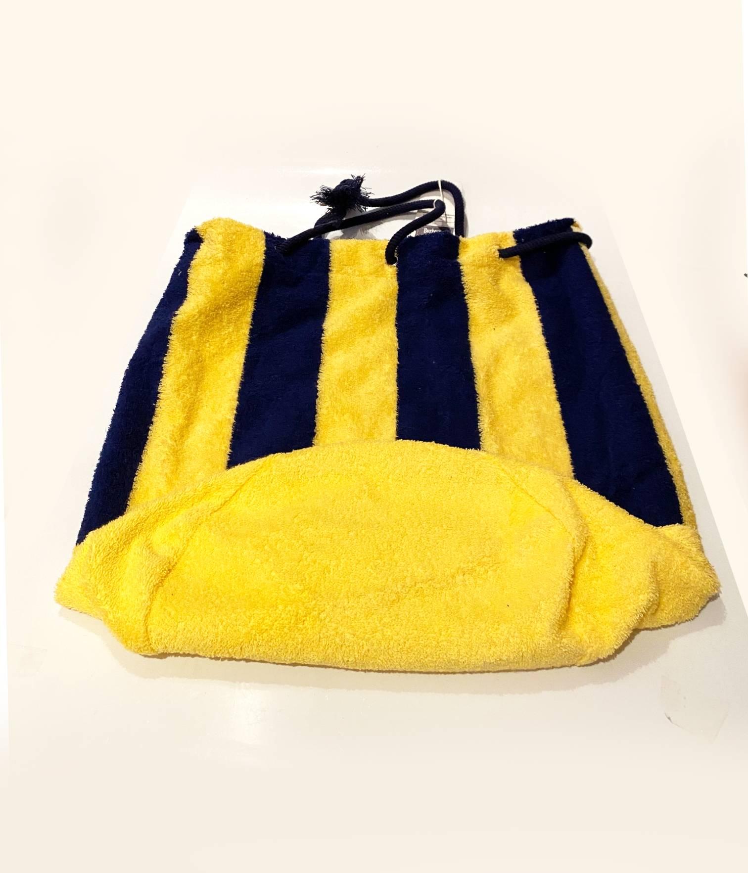 1980s Burberry's Toweling Beach Duffle Bag For Sale 2