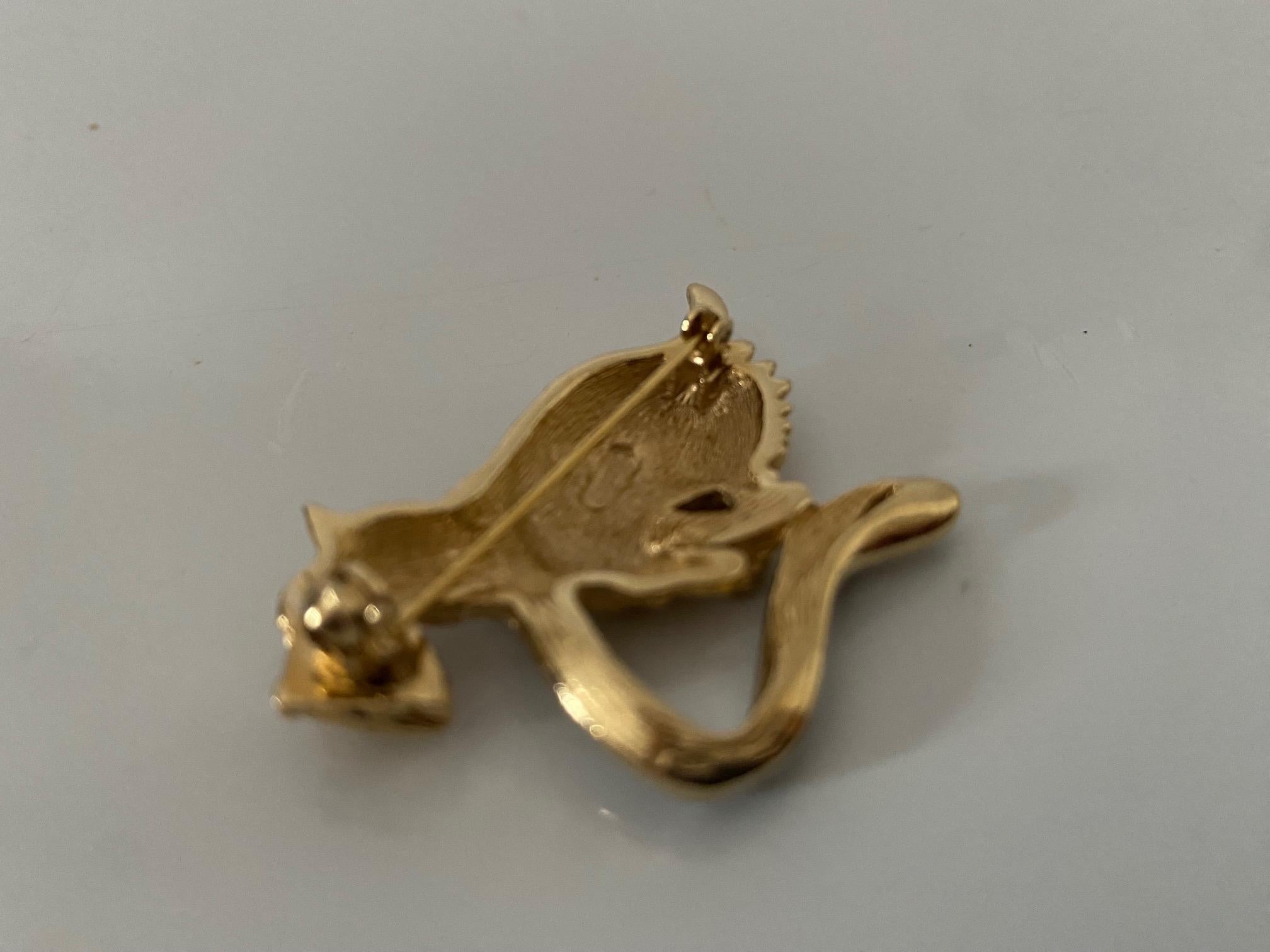 Women's or Men's 1980s Burberrys Terrier Dog Gold Plated Brooch For Sale