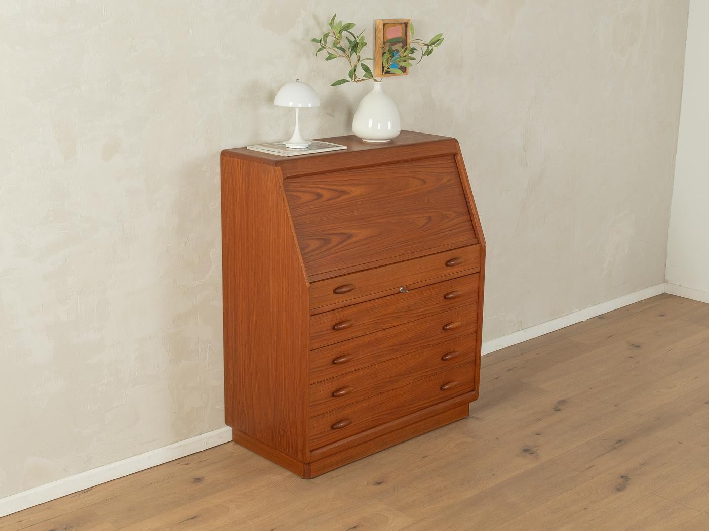 Mesa de los años 80 de Dyrlund Moderno de mediados de siglo en venta
