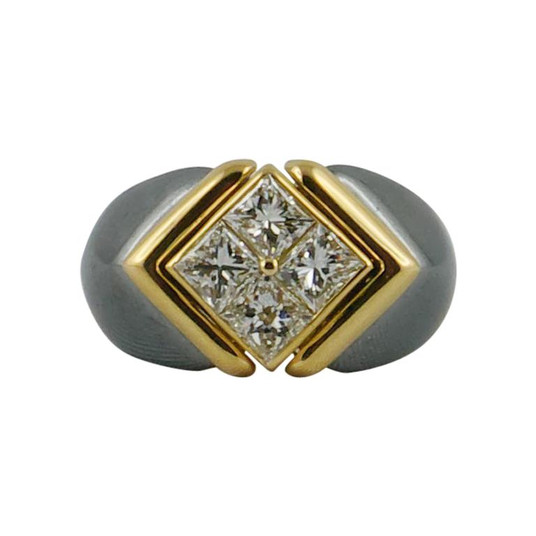 1980s  Bvlgari Hematite Yellow Gold and Diamond Ring