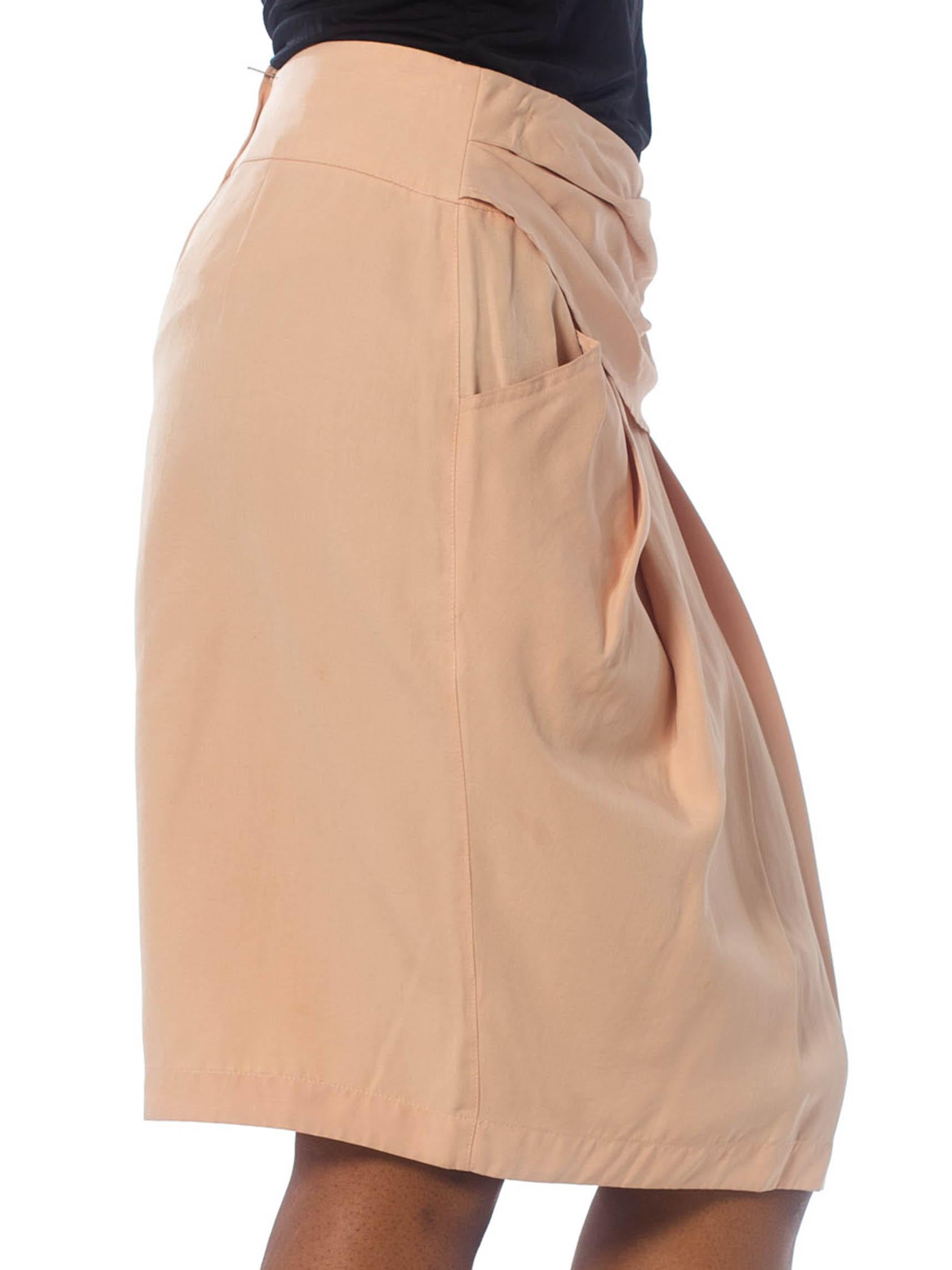 1980S BYBLOS Blush Pink Silk Faille Skirt With Draped Waist & Pockets In Excellent Condition For Sale In New York, NY