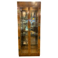 Beleuchtete Eichenholz-Charrier-Vitrine im Campion-Stil der 1980er Jahre