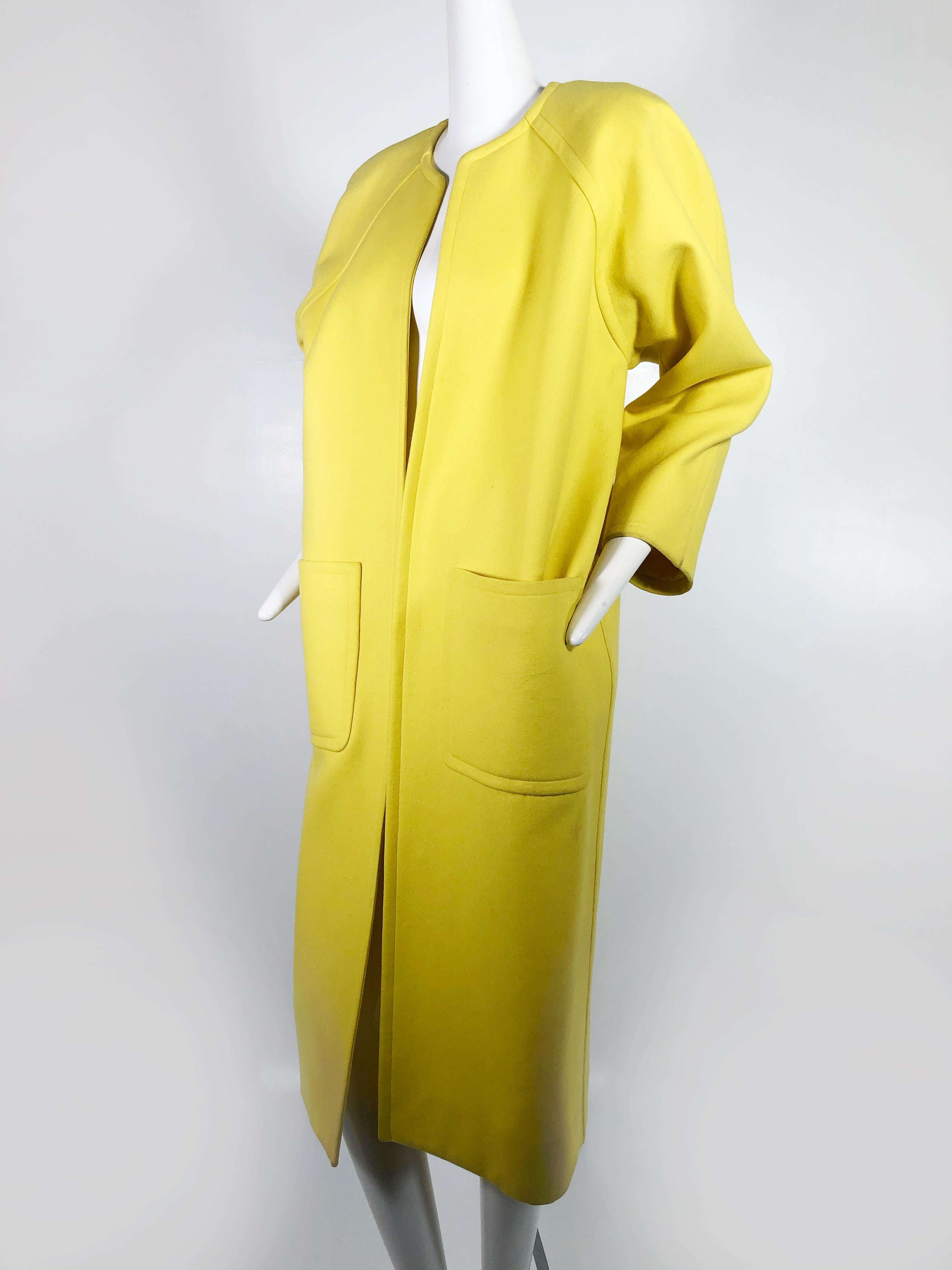 1980s Canary Yellow Wool Coat with Deep Hip Pockets and Raglan Sleeves In Excellent Condition In Gresham, OR