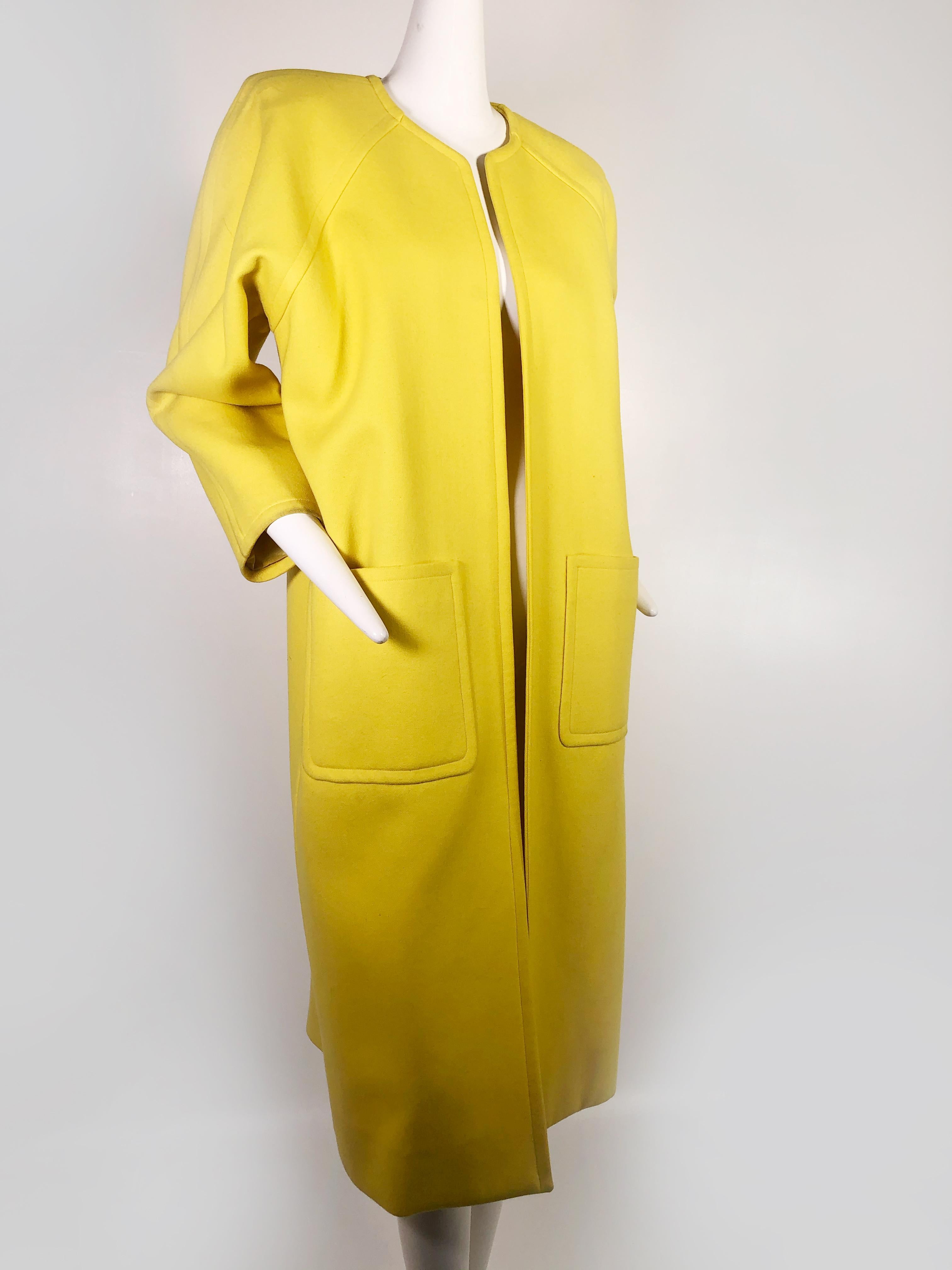 Women's 1980s Canary Yellow Wool Coat with Deep Hip Pockets and Raglan Sleeves