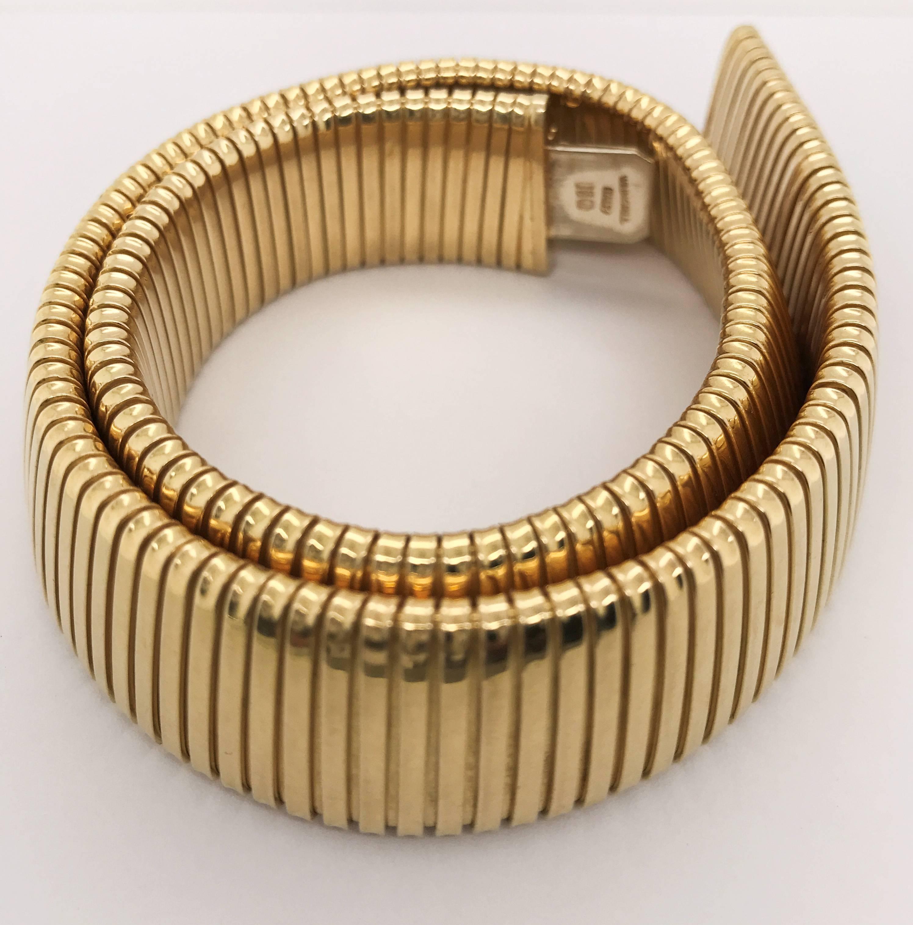 Women's 1980s Carlo Weingrill 18 Karat Yellow Gold Tubogas Collar Necklace