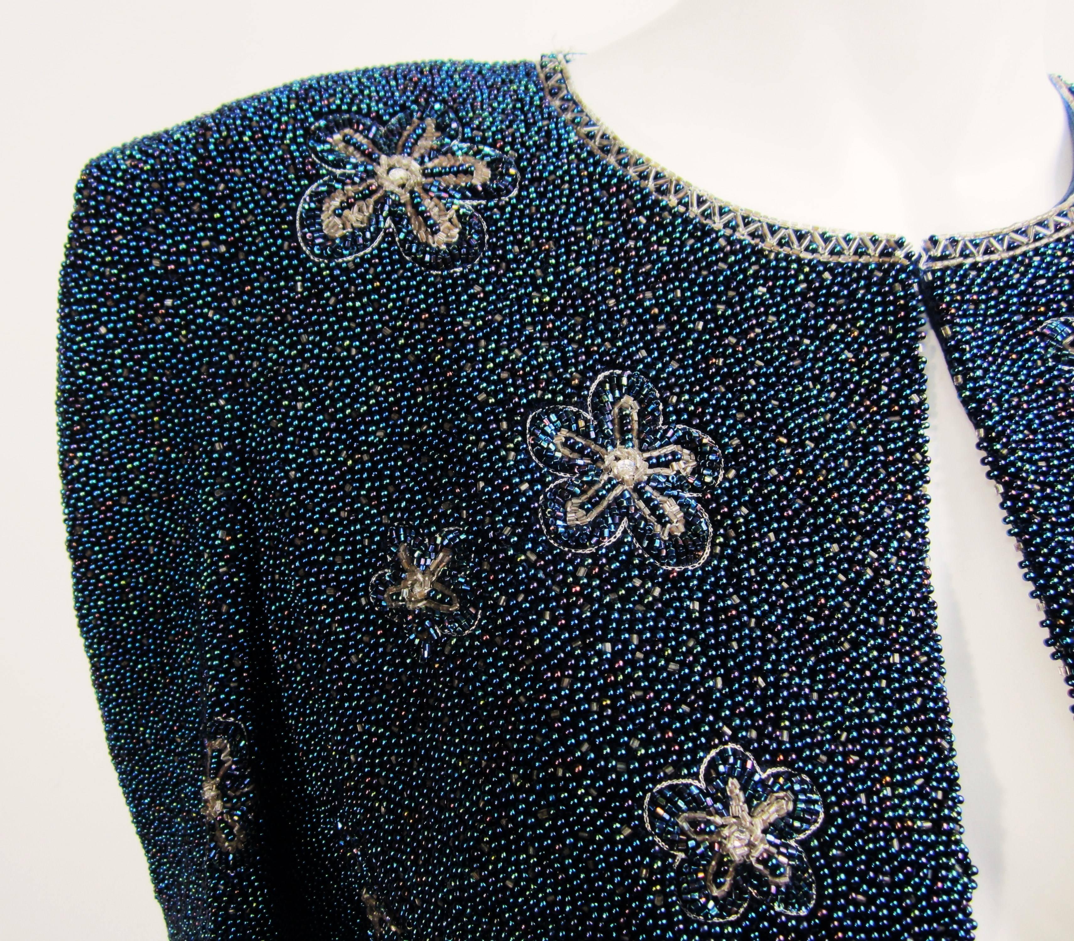 Noir Carolina Herrera Aurora Borealis veste boléro perlée des années 1980  en vente