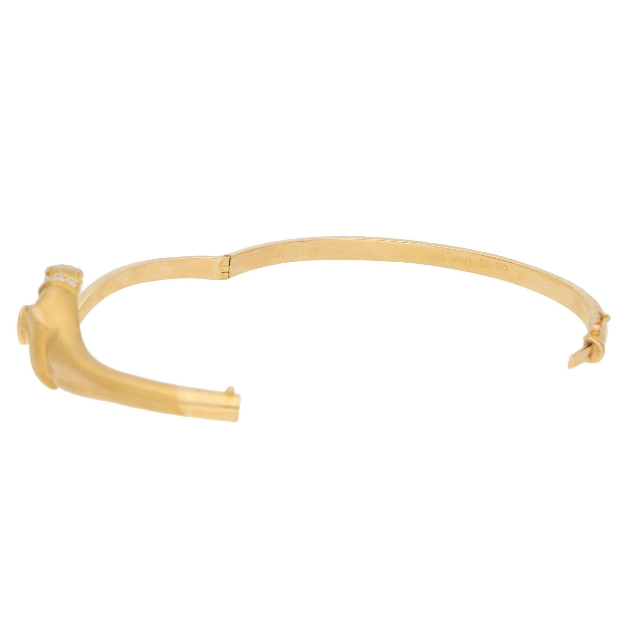 1980s Carrera y Carrera Diamond Panther Bangle in Yellow Gold In Excellent Condition In London, GB