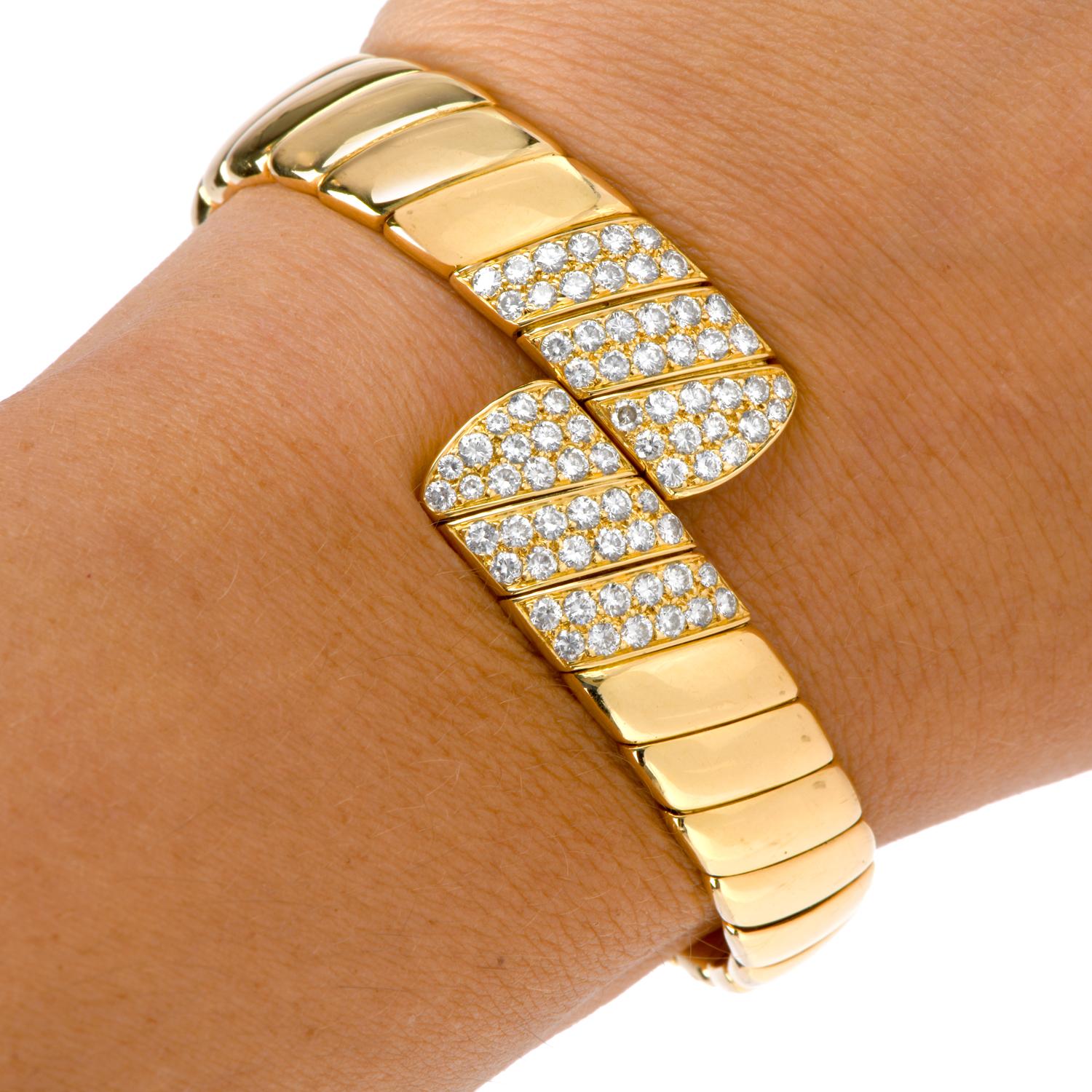 Round Cut 1980s Cartier Diamond 18 Karat Gold Bypass Cuff Bangle Flexible Bracelet