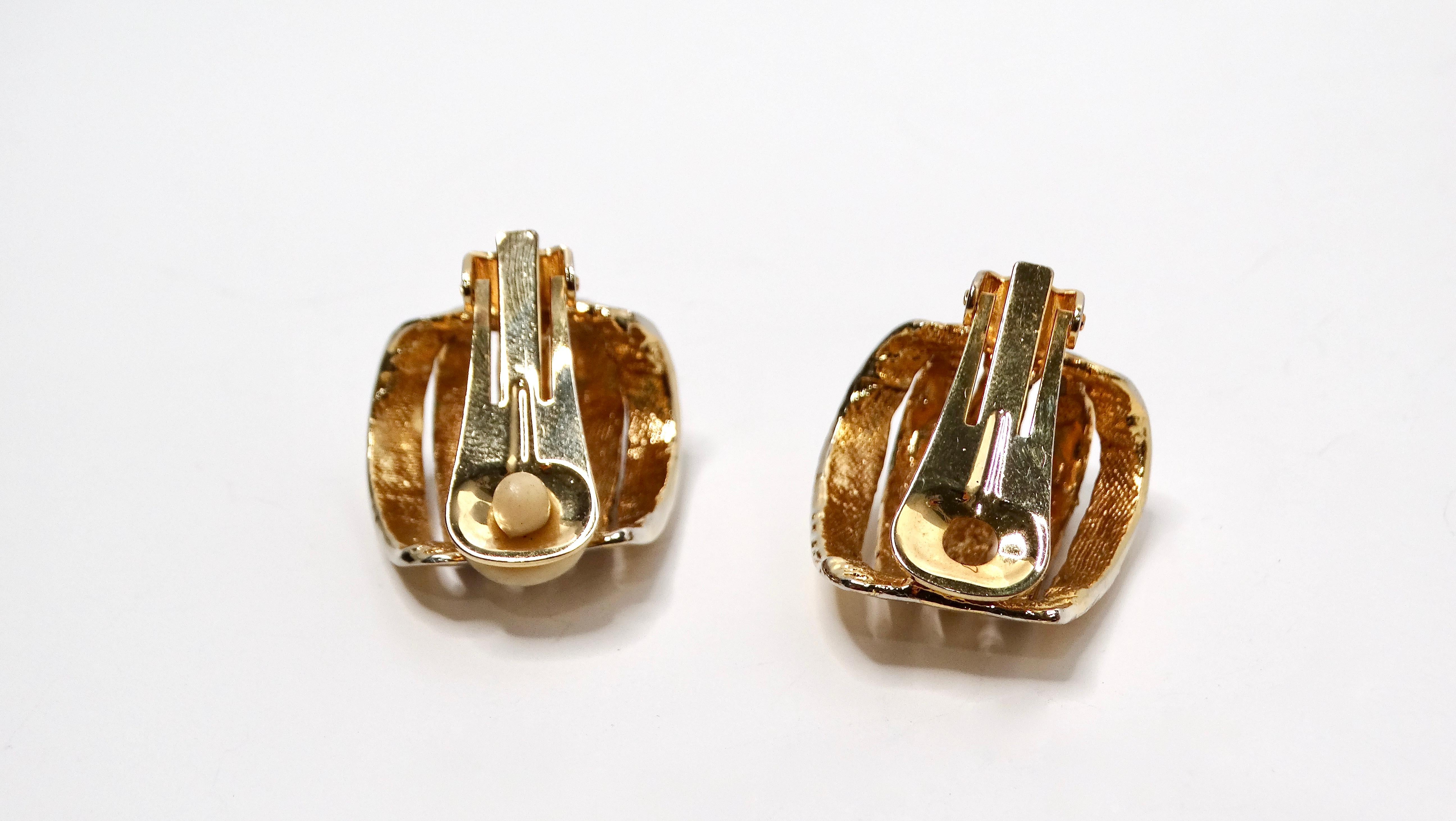 Women's 1980s Cartier Inspired Sculpted Two-Tone 14k Gold Plated Clip-On Earrings For Sale