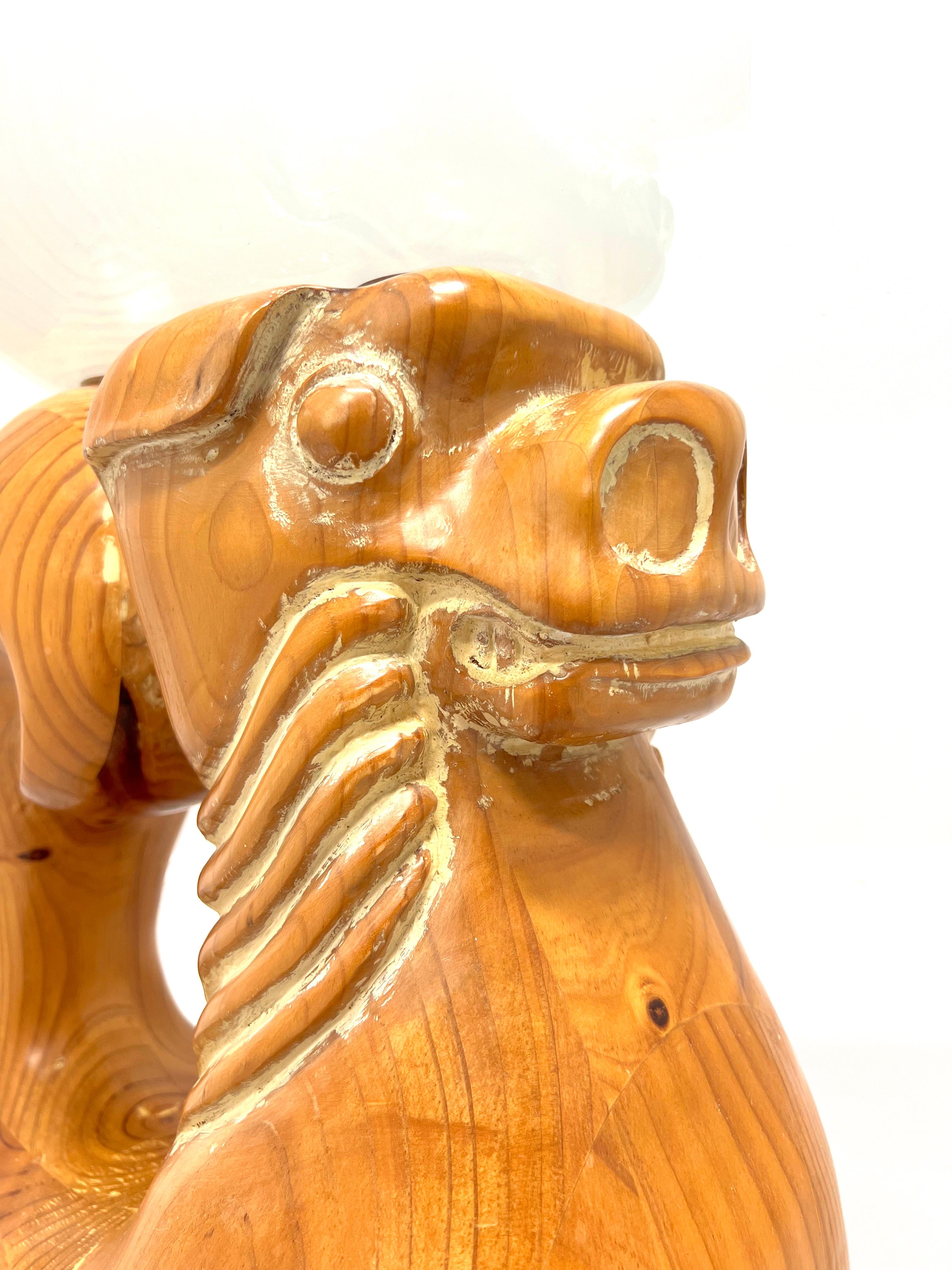 20th Century 1980's Carved Wood Foo Dog Guardian Lion Glass Top Accent Table For Sale