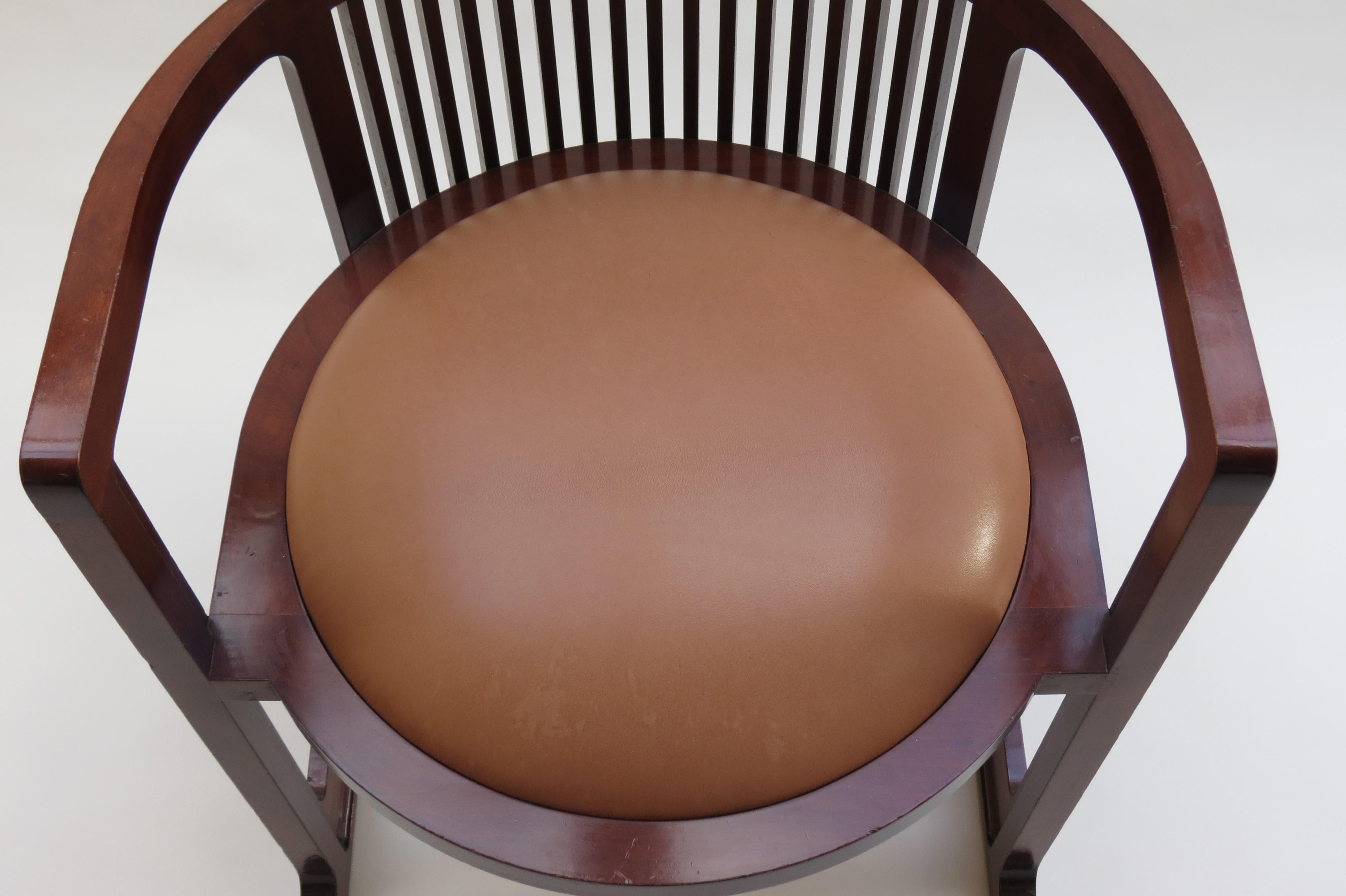 Early 20th Century 1980s Cassina Barrel Taliesin Chair Designed by Frank Lloyd Wright Cherrywood