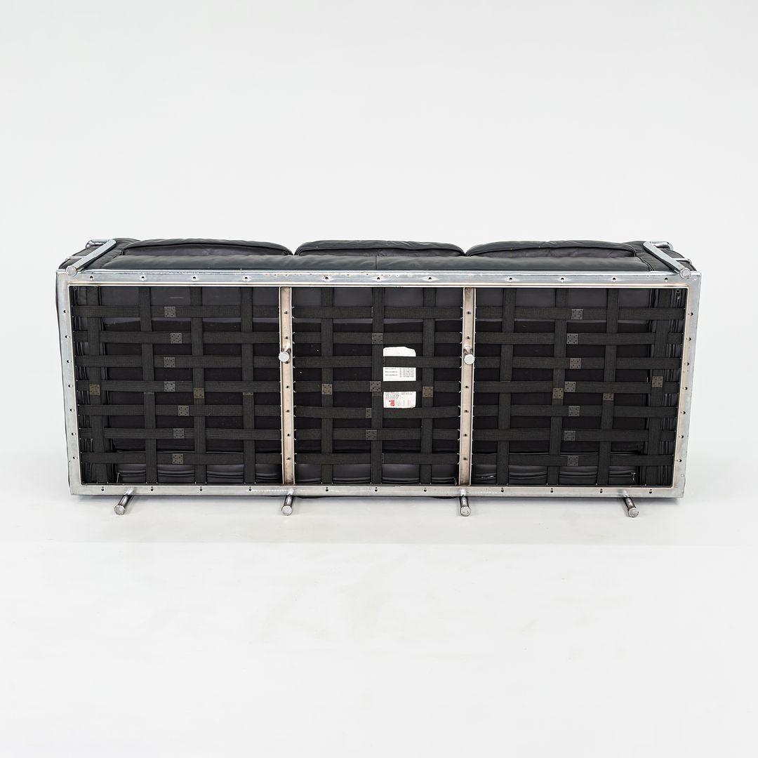 1980er Cassina LC2 Dreisitzer-Sofa in Schwarz von Le Corbusier, Jeanneret, Perriand, Perriand im Angebot 3