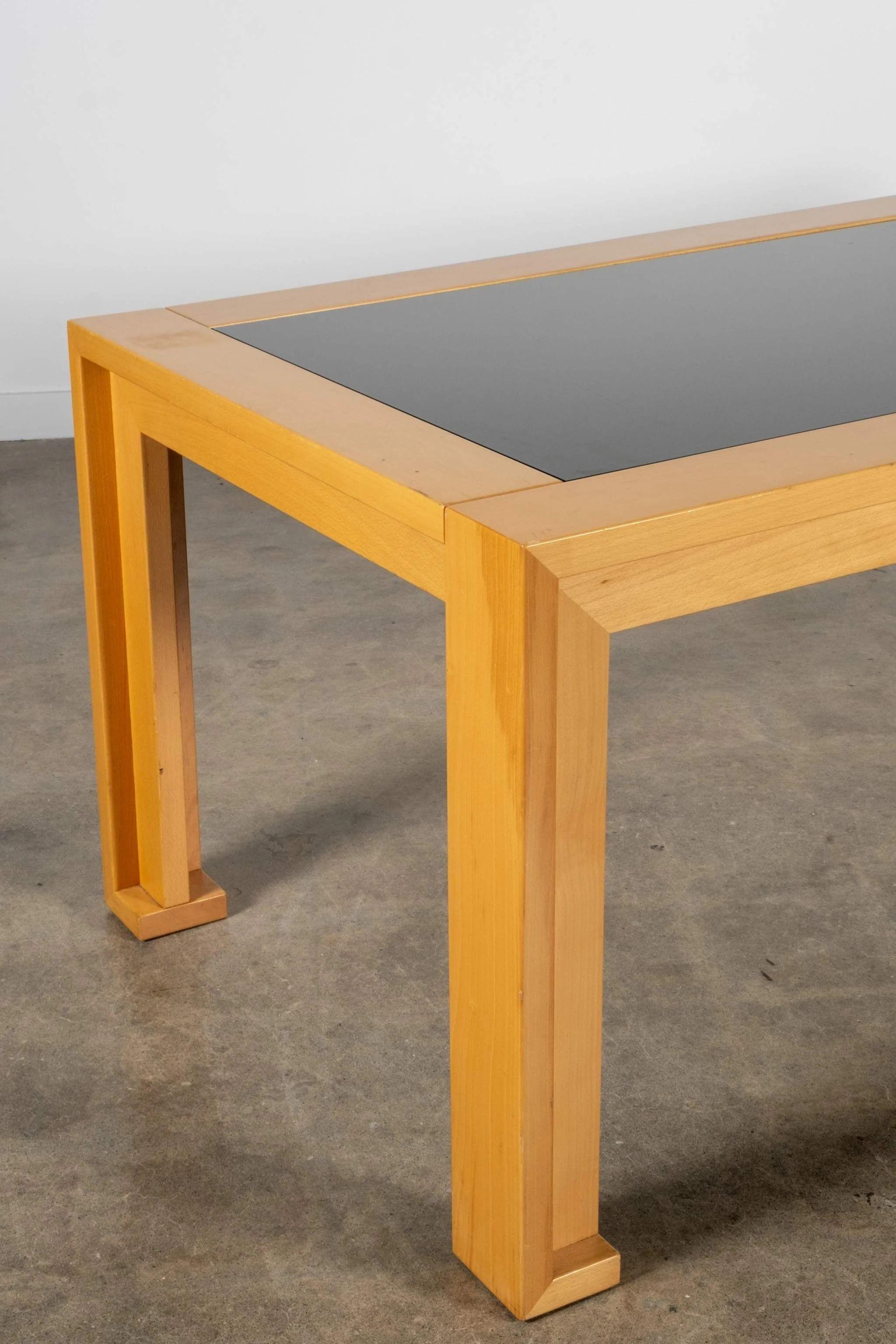 Table de salle à manger en bois et verre fumé Cassina des années 1980 par Afra Scarpa Bon état - En vente à Toronto, CA