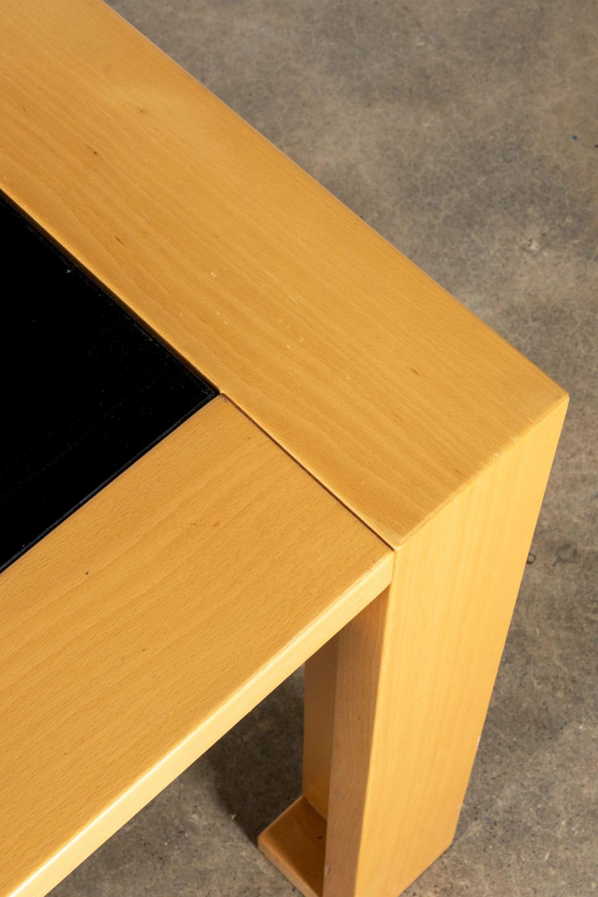 Verre Table de salle à manger en bois et verre fumé Cassina des années 1980 par Afra Scarpa en vente