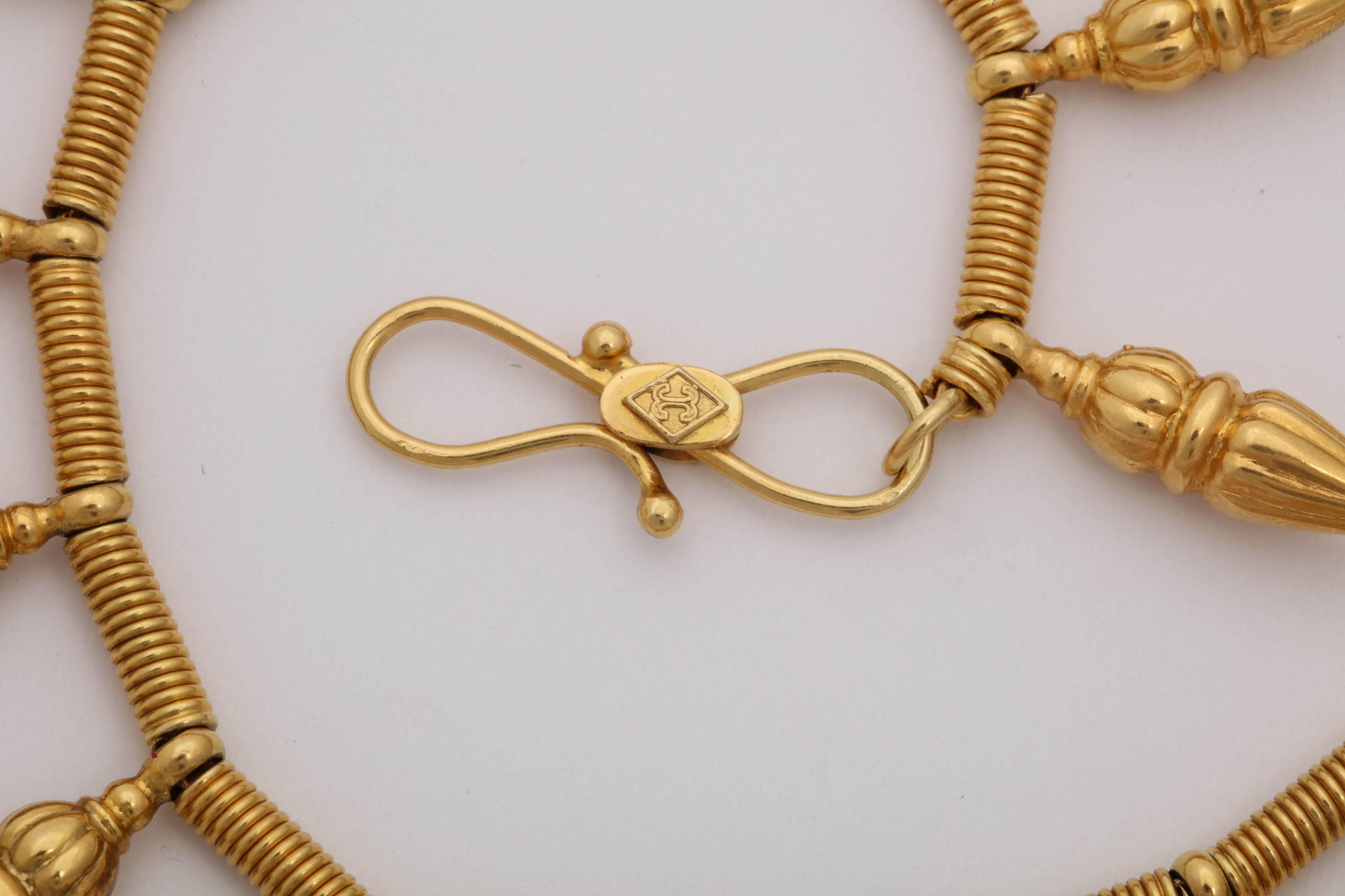 1980s Castellani Cleopatra Style Fringe Pendants High Karat Gold Necklace For Sale 2