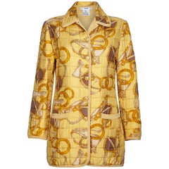 1980er Jahre Celine Gelbe gesteppte Seidenjacke mit Pferdedruck