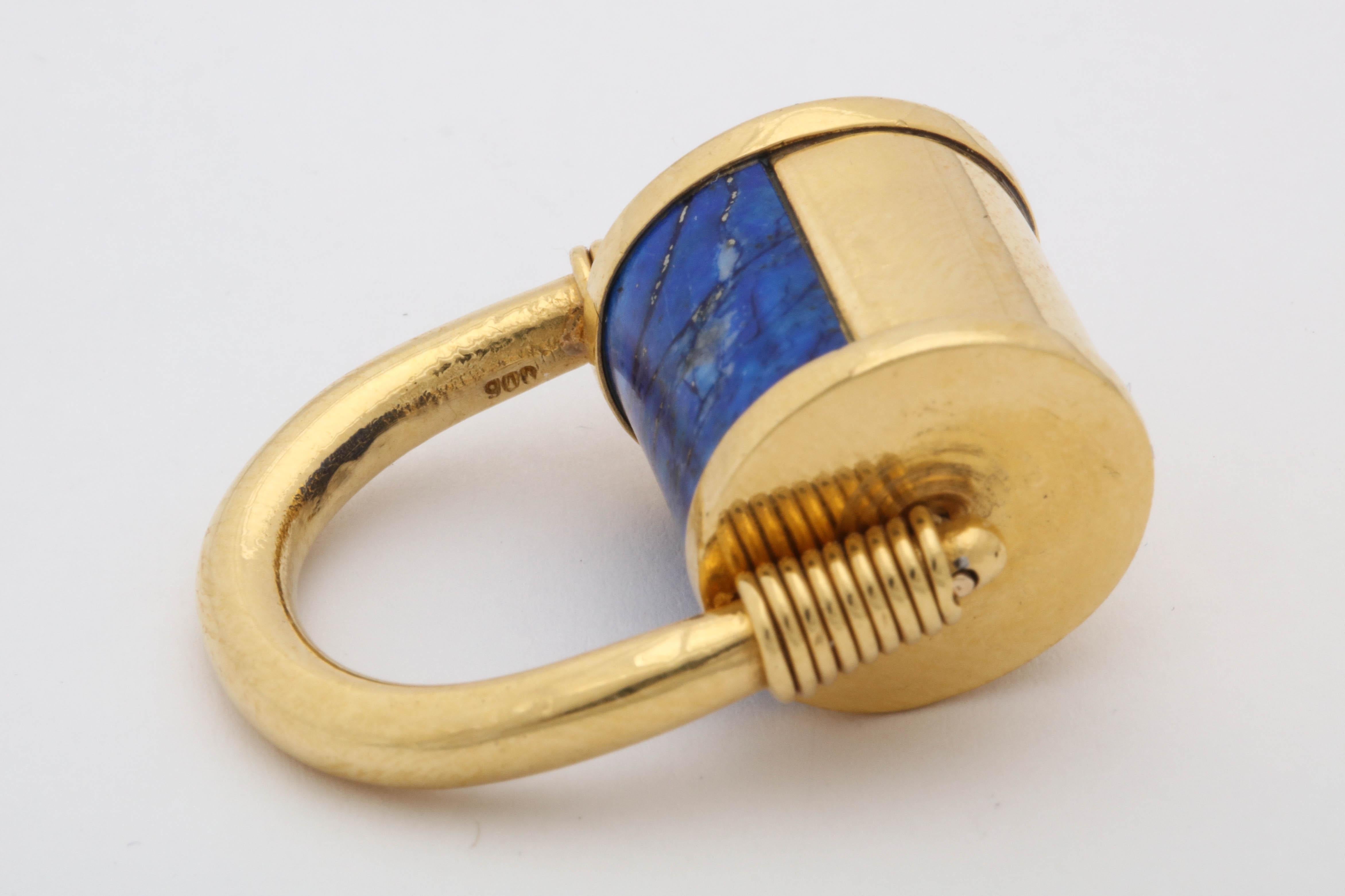 1980s Cellini Padlock Design Reversible Lapis Lazuli and Gold Rolltop Ring 7