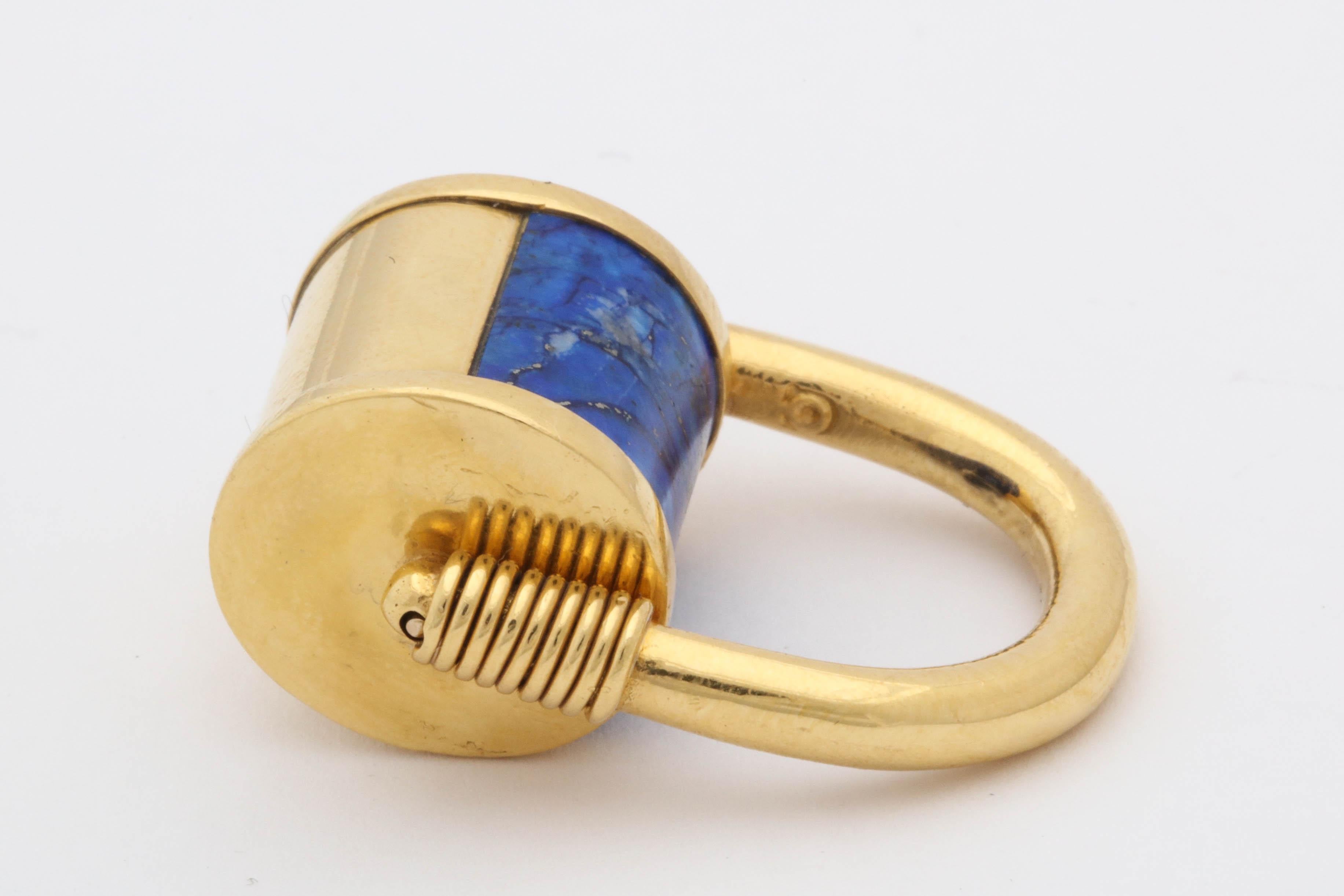 1980s Cellini Padlock Design Reversible Lapis Lazuli and Gold Rolltop Ring 4