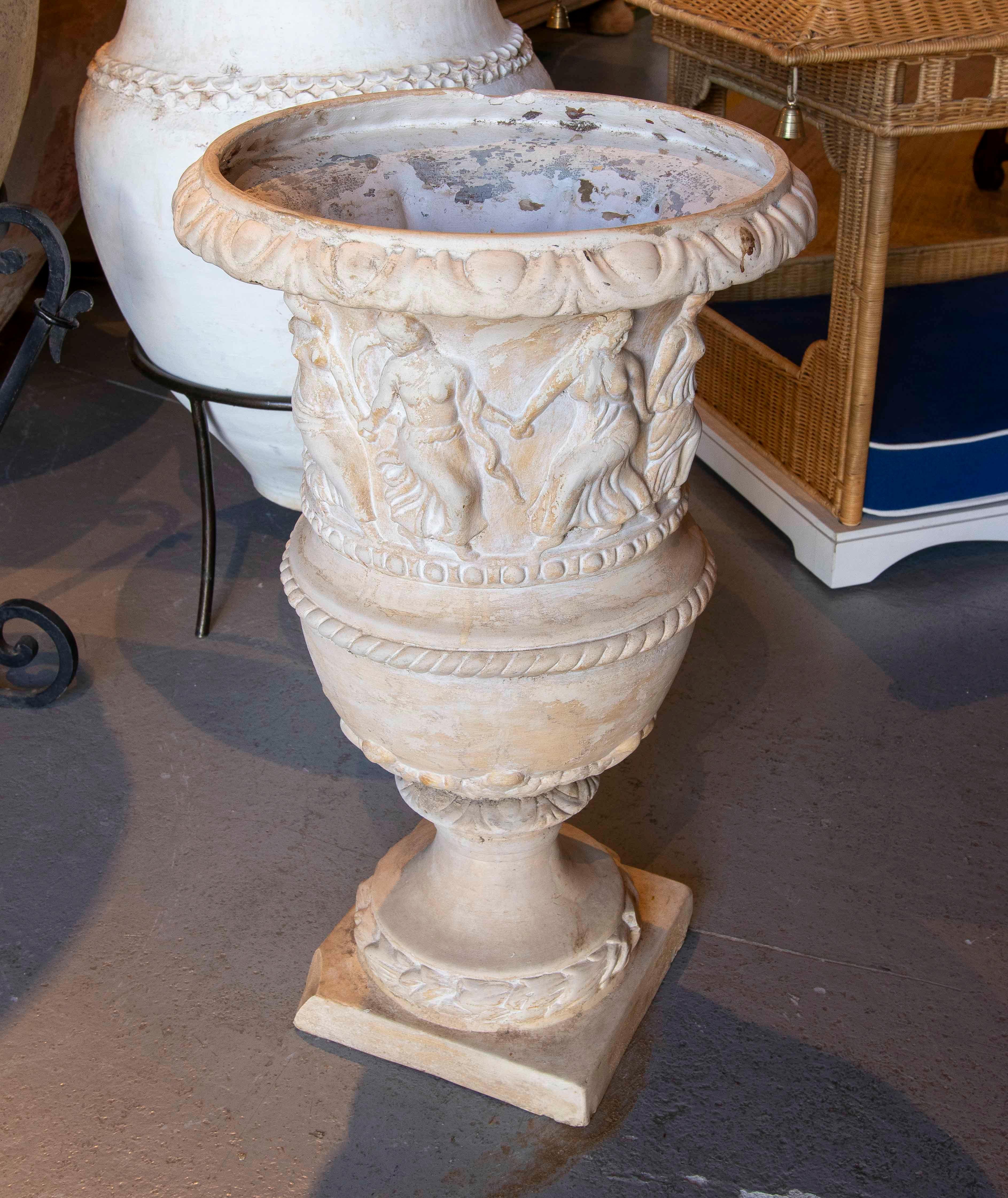 1980s Ceramic Garden Cup in White Tones with Greek Style Decoration For Sale 1