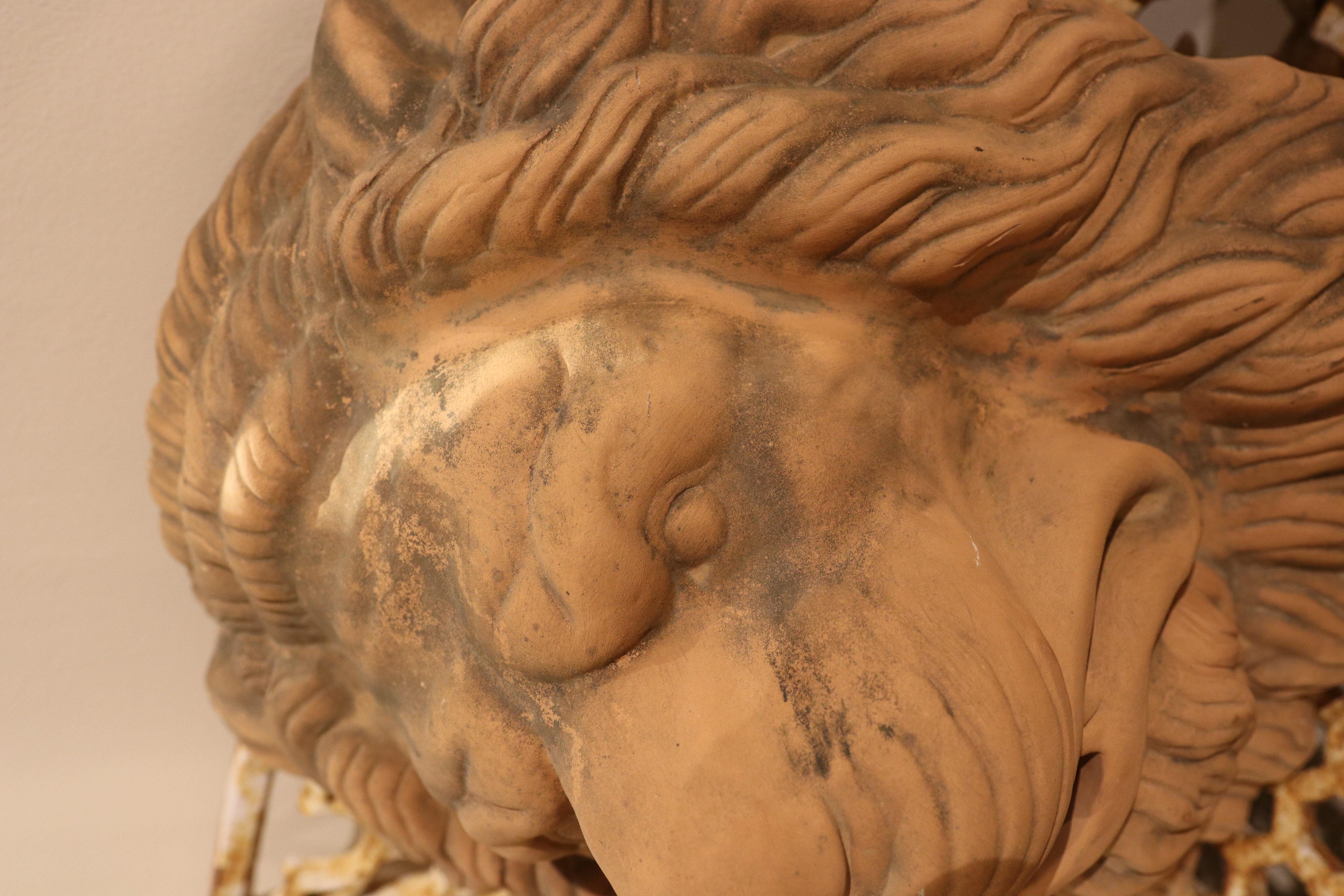Masque de lion en céramique des années 1980 pour fontaine murale de jardin 1