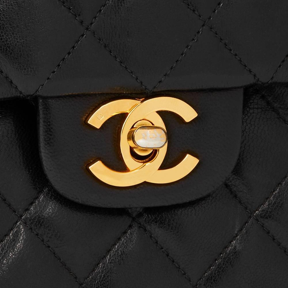 1980's Chanel Black Quilted Lambskin Vintage Small Classic Double Flap Bag In Good Condition In Bishop's Stortford, Hertfordshire