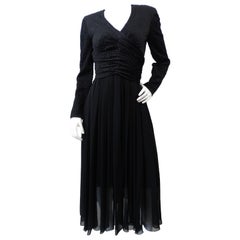 Chanel Boutique 1980er Schwarzes Abendkleid 