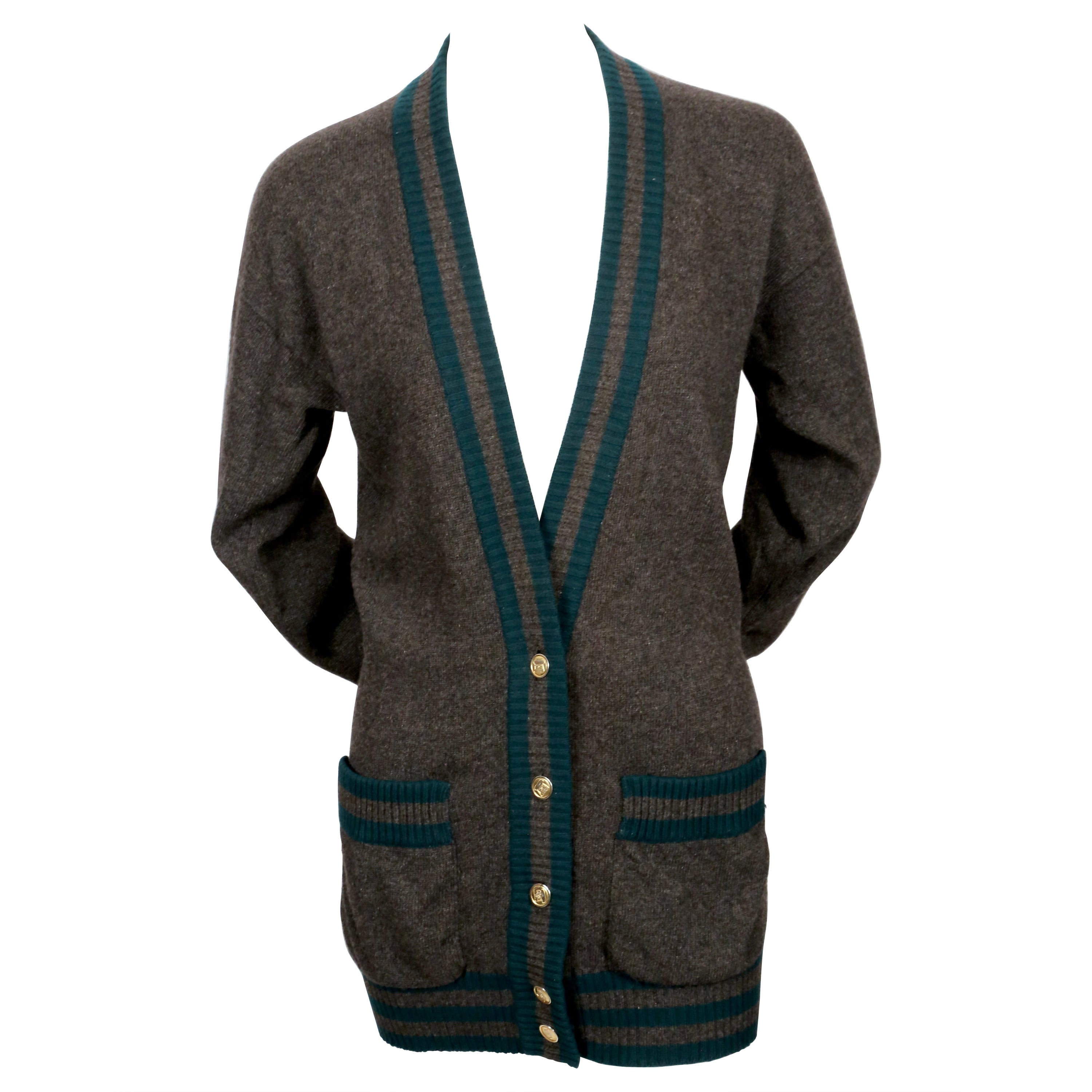 1980's CHANEL charcoal grey and spruce green cashmere cardigan sweater For Sale
