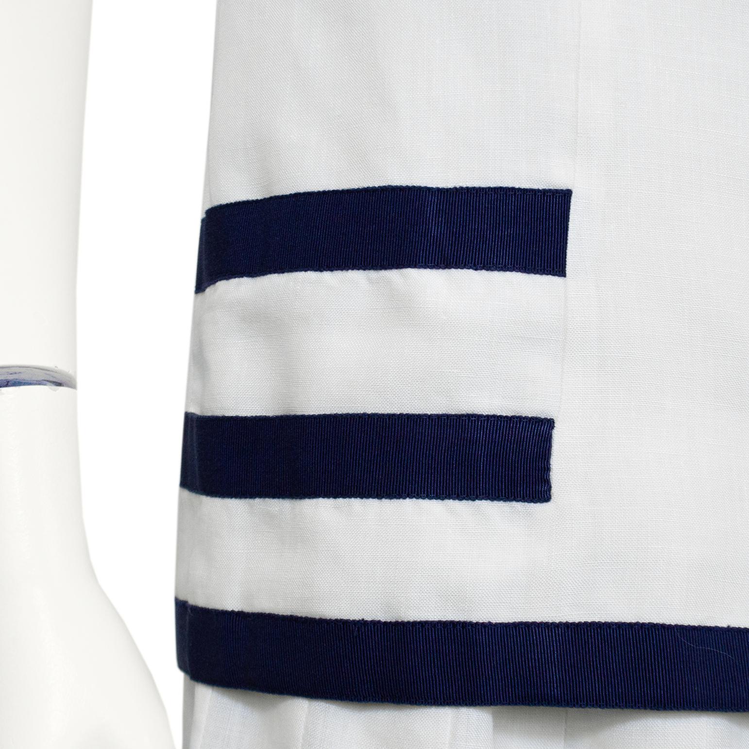 Conjunto de falda de verano Chanel de los años 80 en lino crema y azul marino en venta 1
