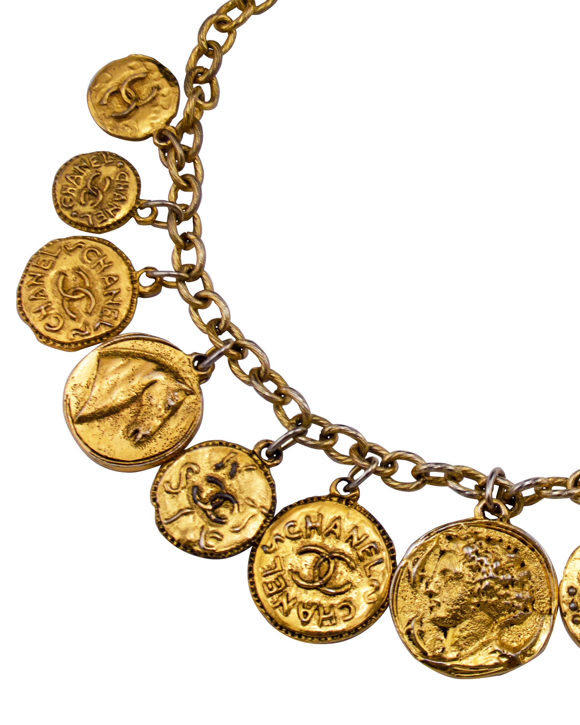 1980s Chanel Gilt Coin Chain Necklace In Good Condition In Toronto, Ontario