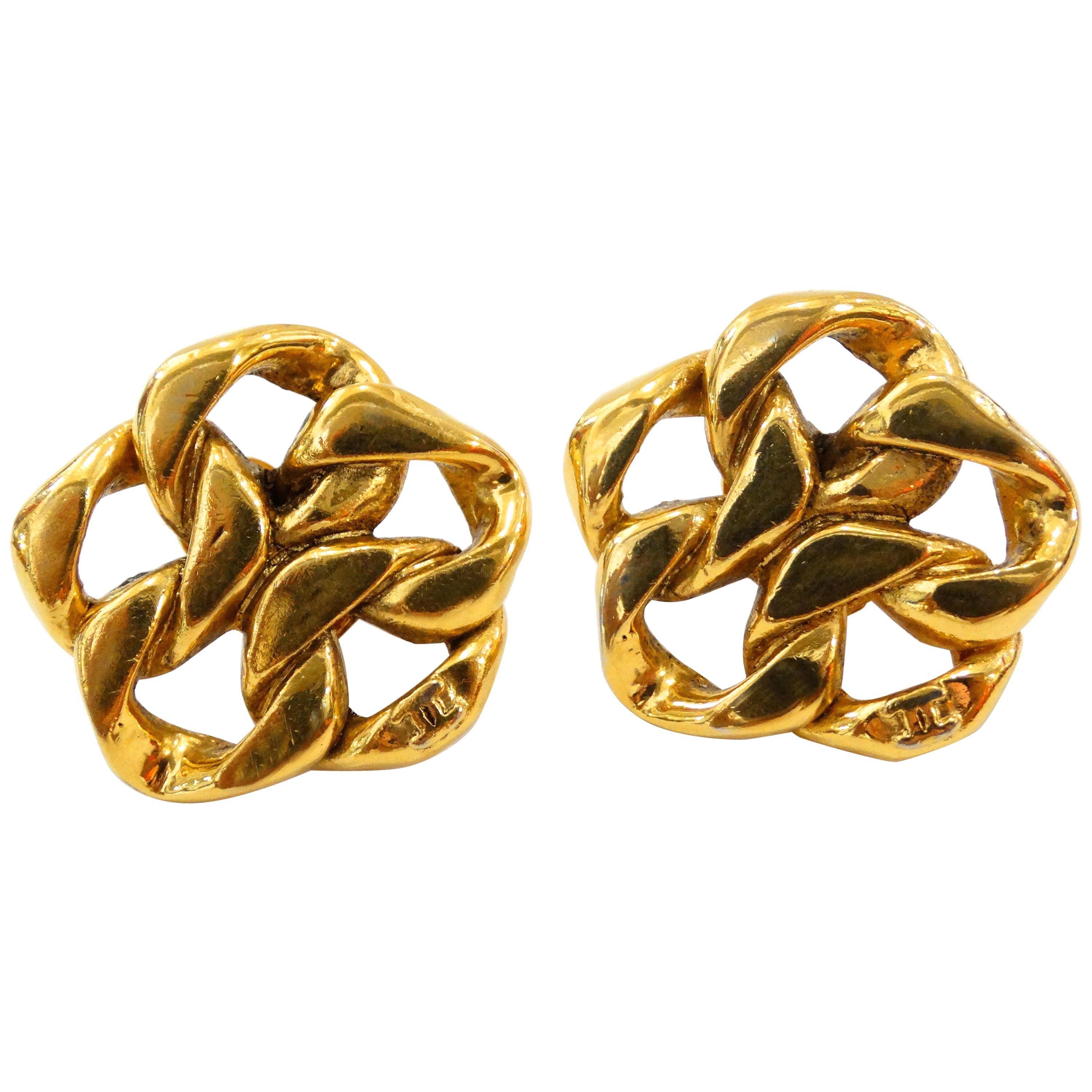 1980 Boucles d'oreilles Chanel à clip en chaîne d'or