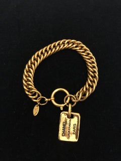 1980s CHANEL Gold Toned 31 Rue Cambon Chain Bracelet Unisex