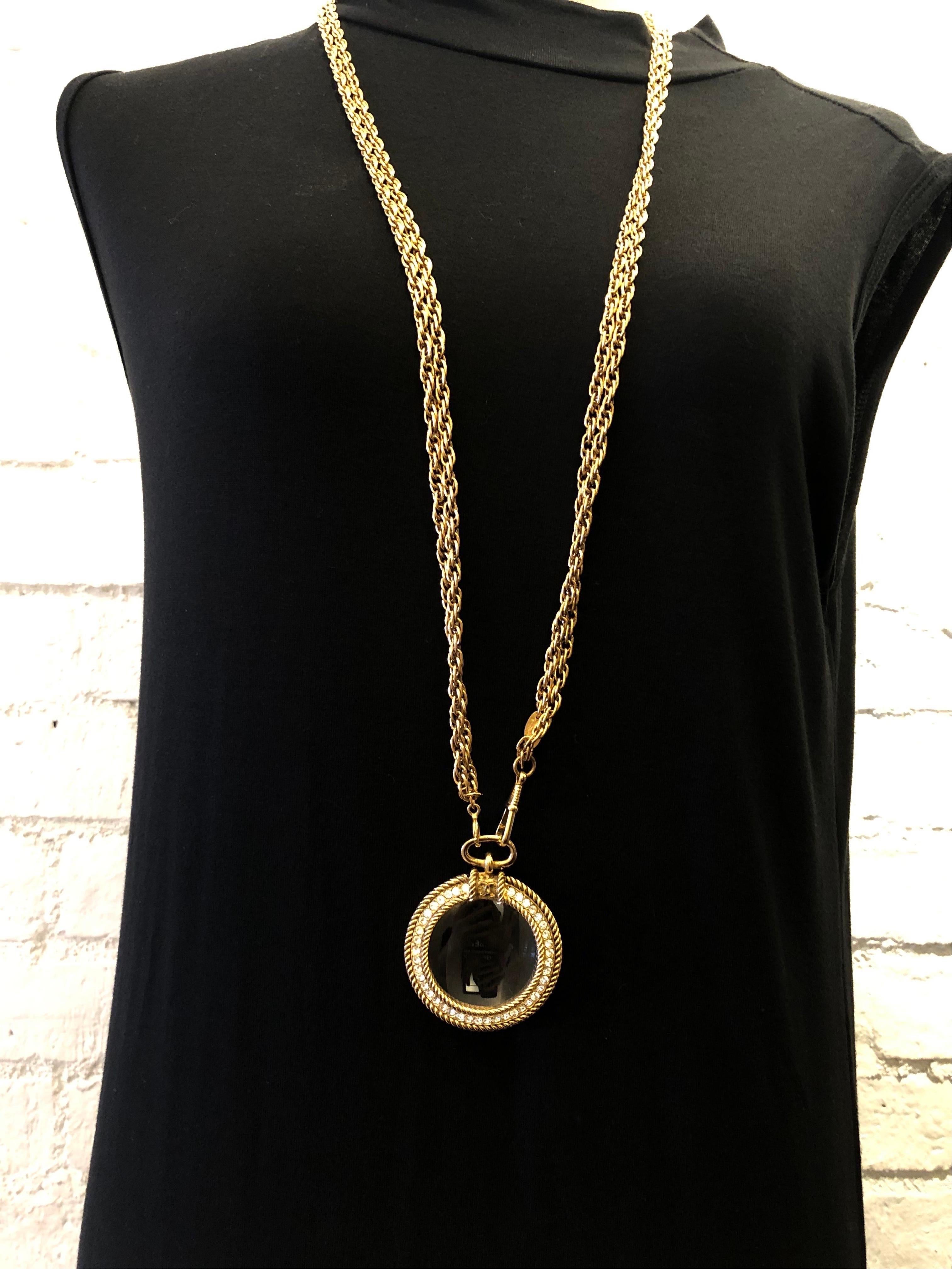 1980s Vintage CHANEL Gold Toned Double Chain Rhinestone Magnifying Lens Necklace 3