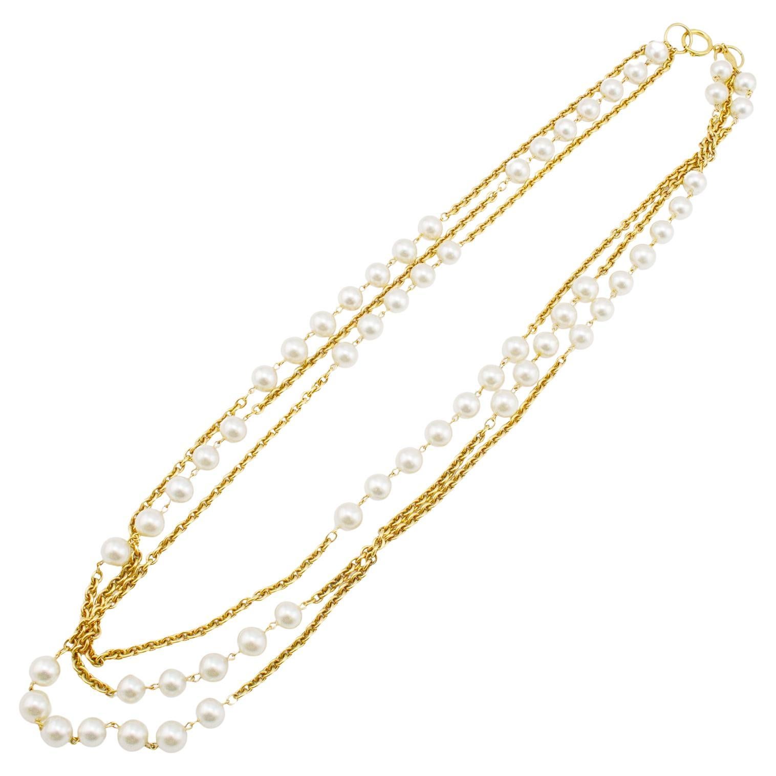 Chanel Paris 1990’s Faux Pearl Glass Crystal Camellia Necklace