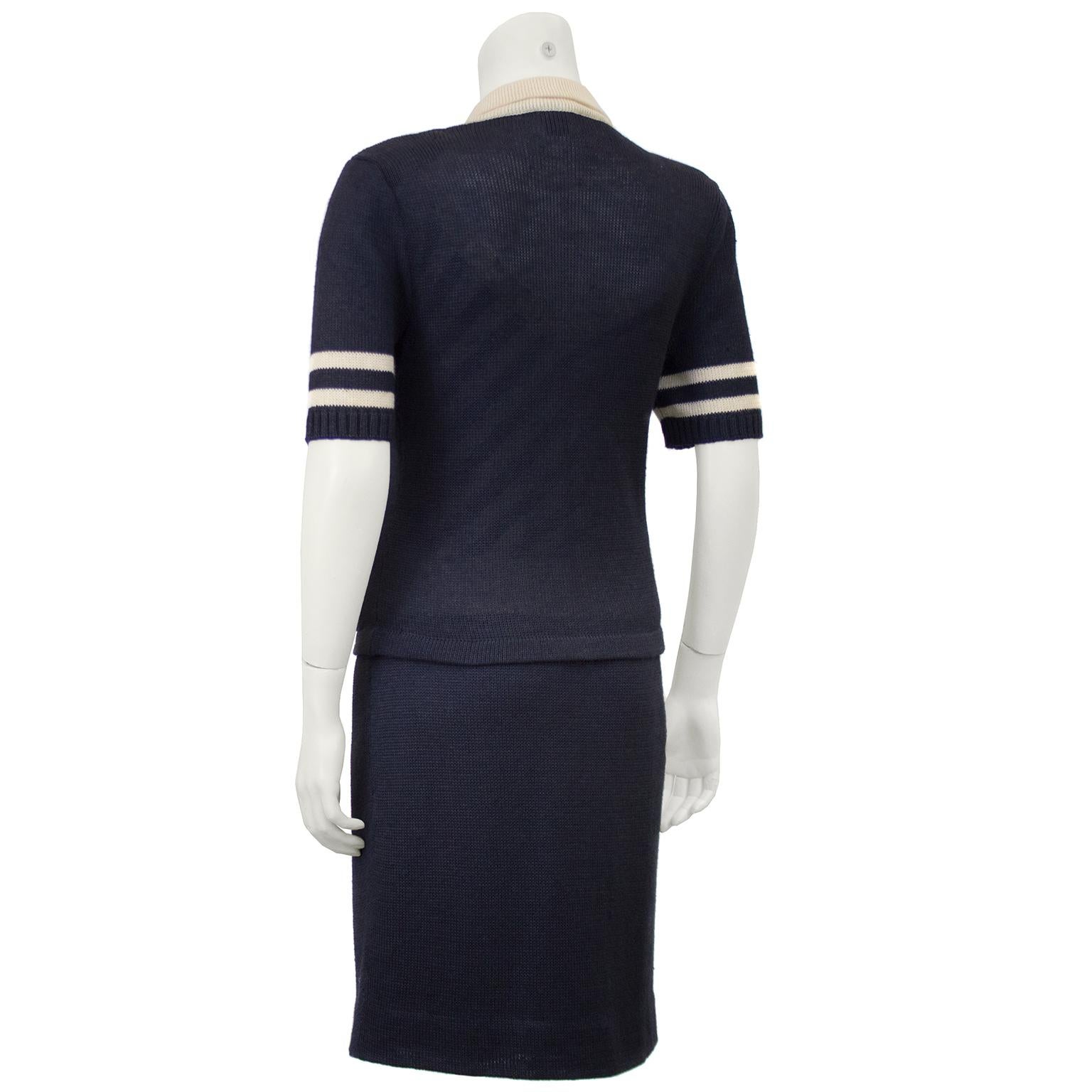 1980s Chanel Knit Navy Short Sleeve Ensemble In Good Condition For Sale In Toronto, Ontario