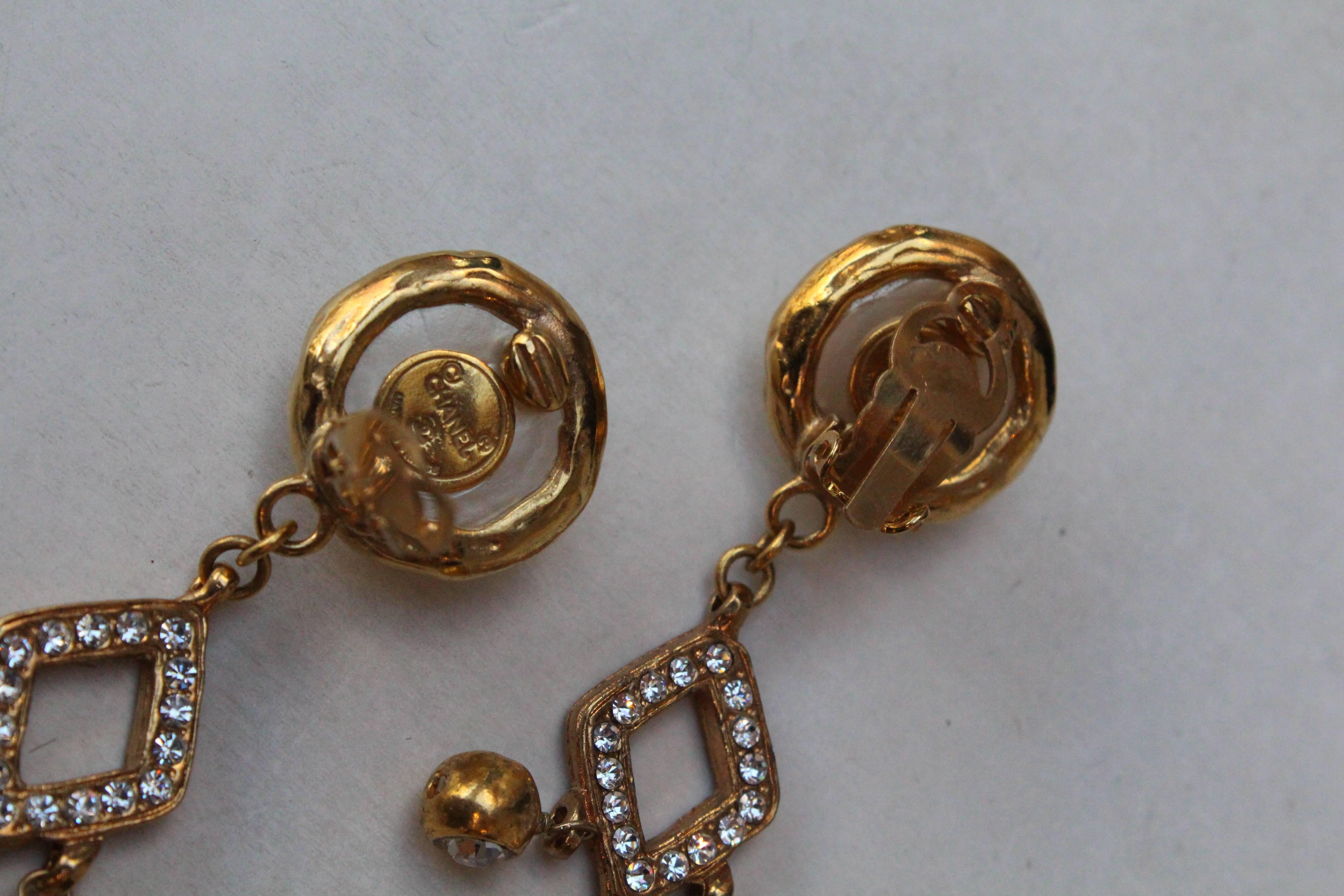 Chanel lovely pair of drop clip on earrings, 1980s  1